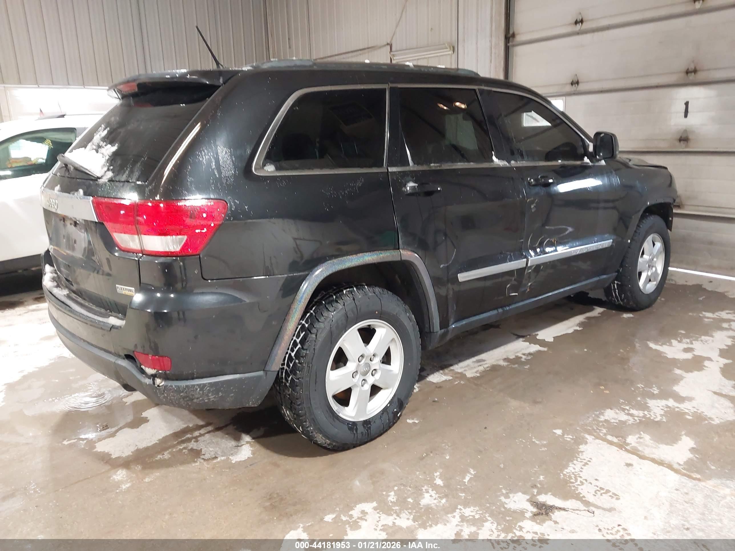 JEEP GRAND image 4