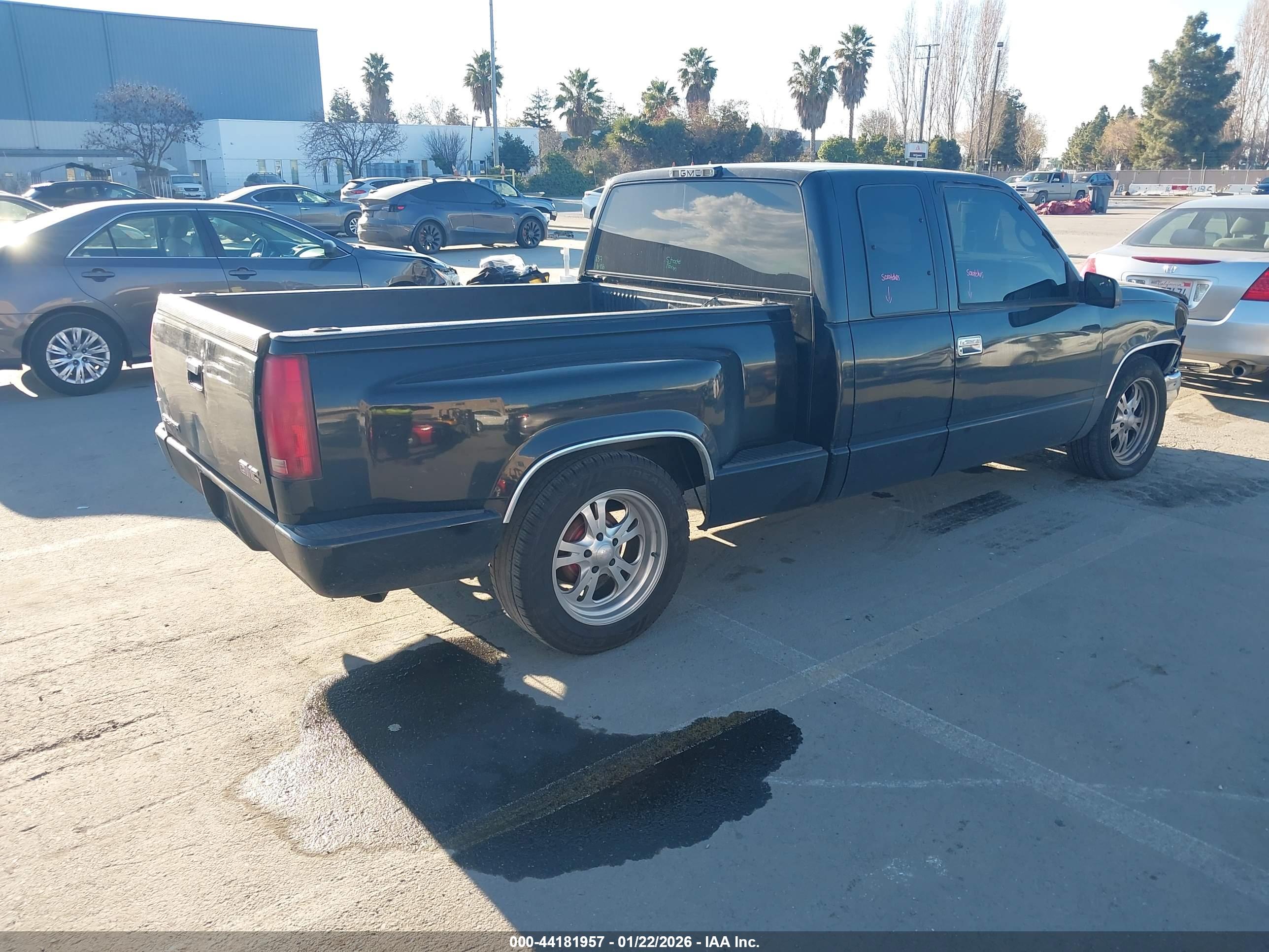 GMC SIERRA image 4