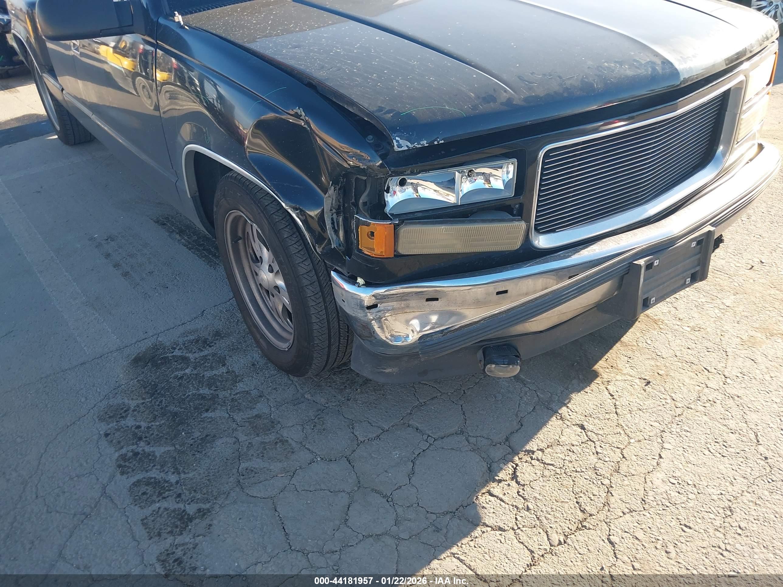 GMC SIERRA image 6