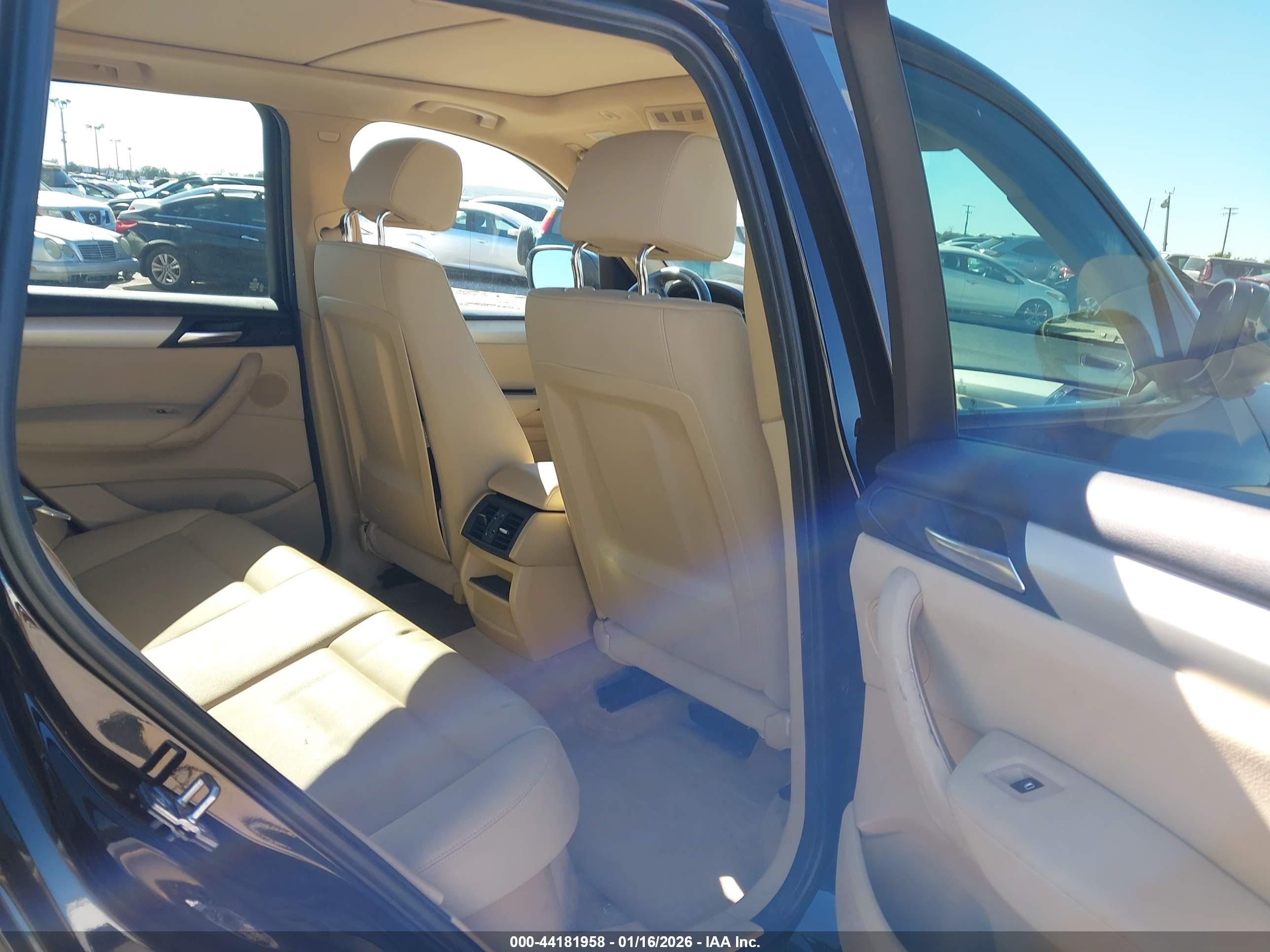 BMW X3 image 8