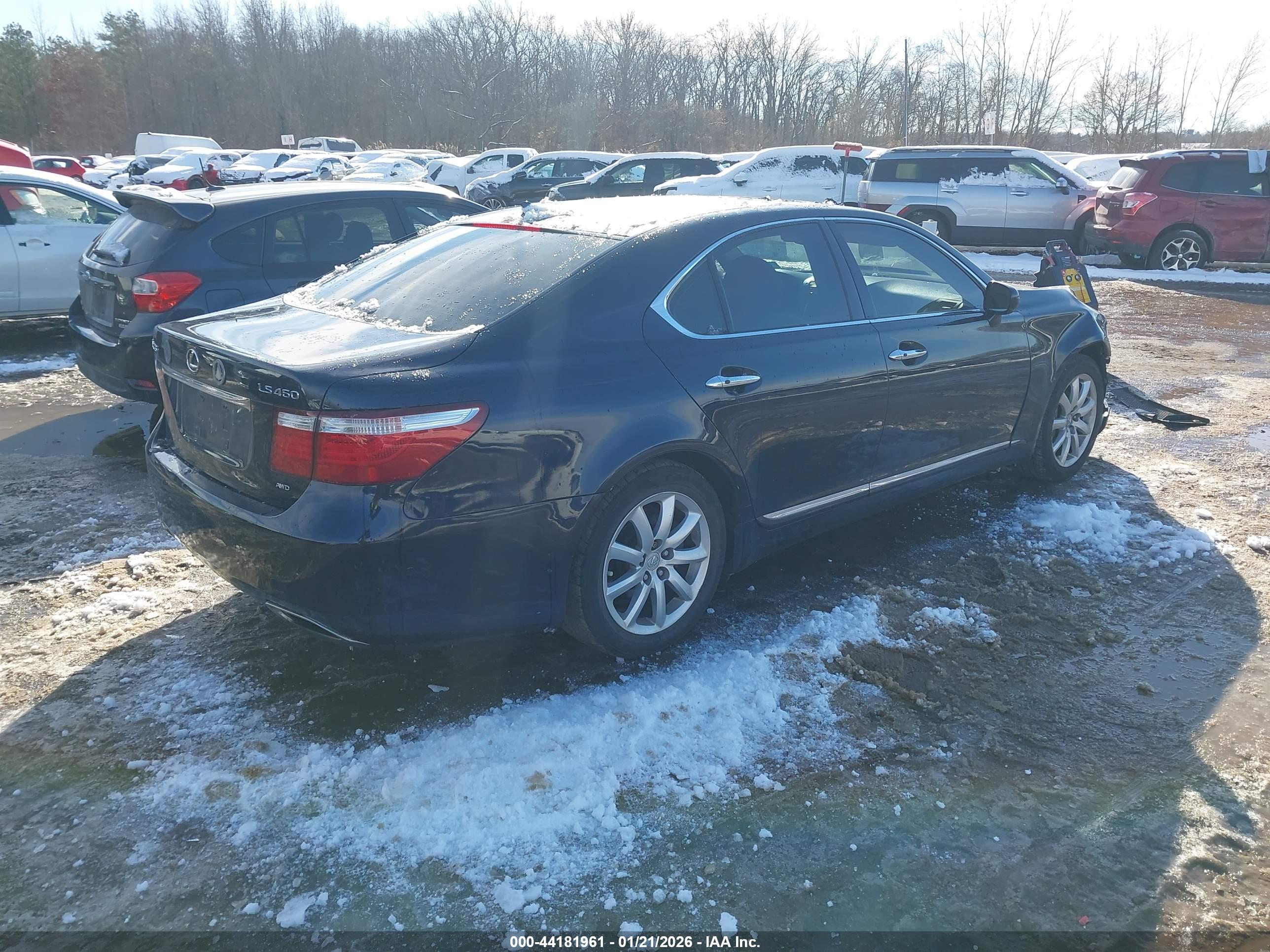 LEXUS LS image 4