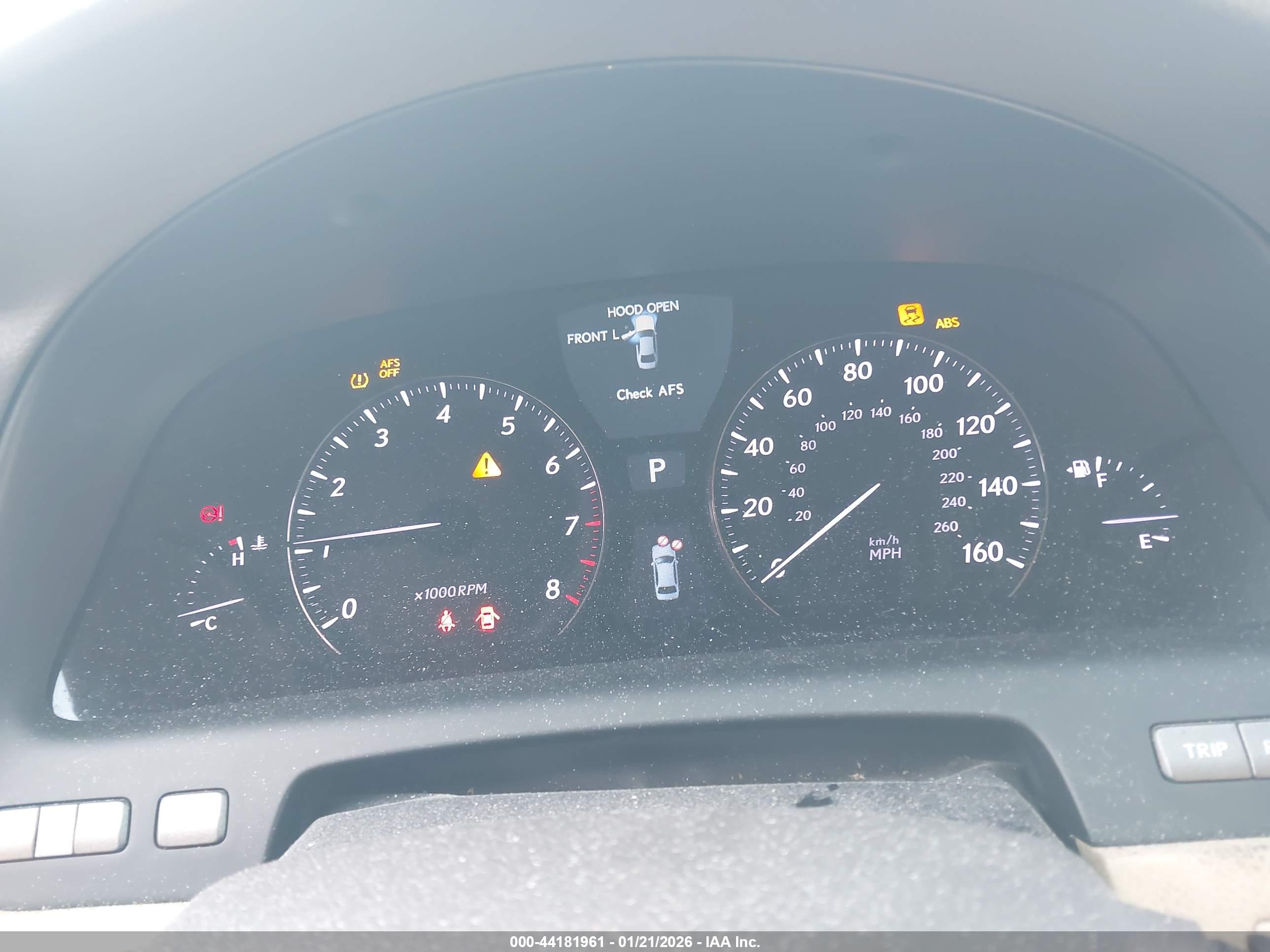 LEXUS LS image 7