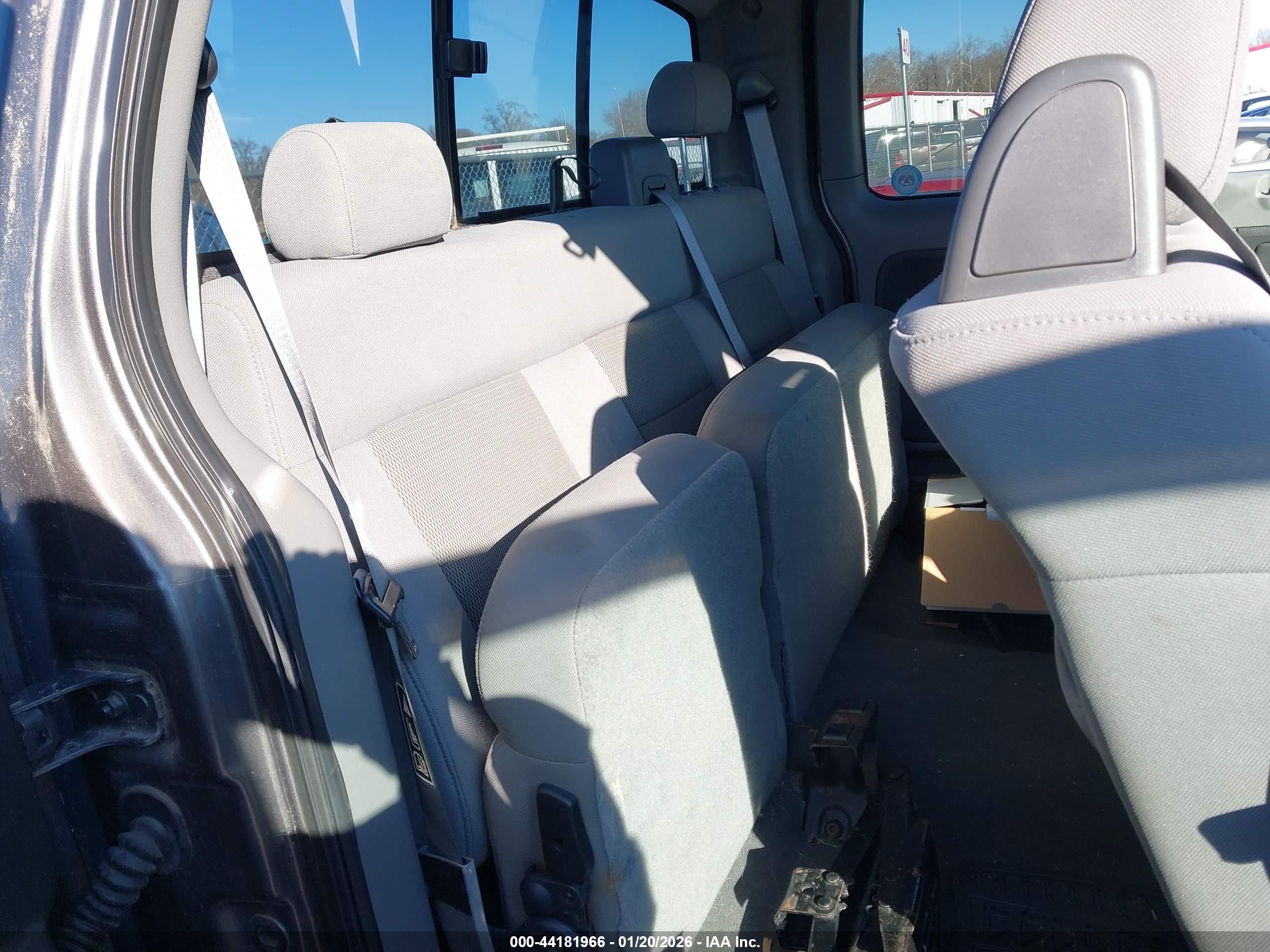 FORD F-150 image 8