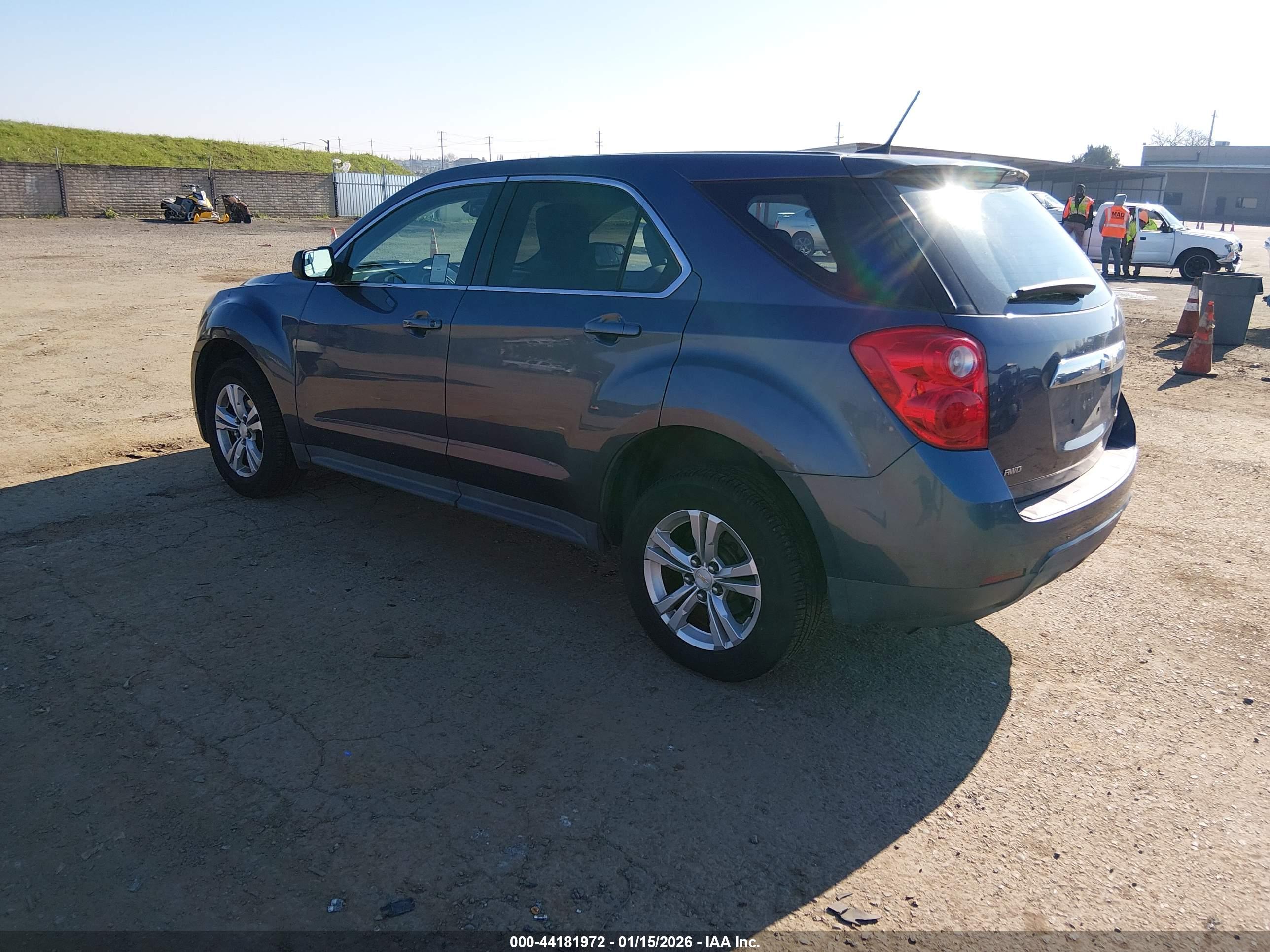 CHEVROLET EQUINOX image 3