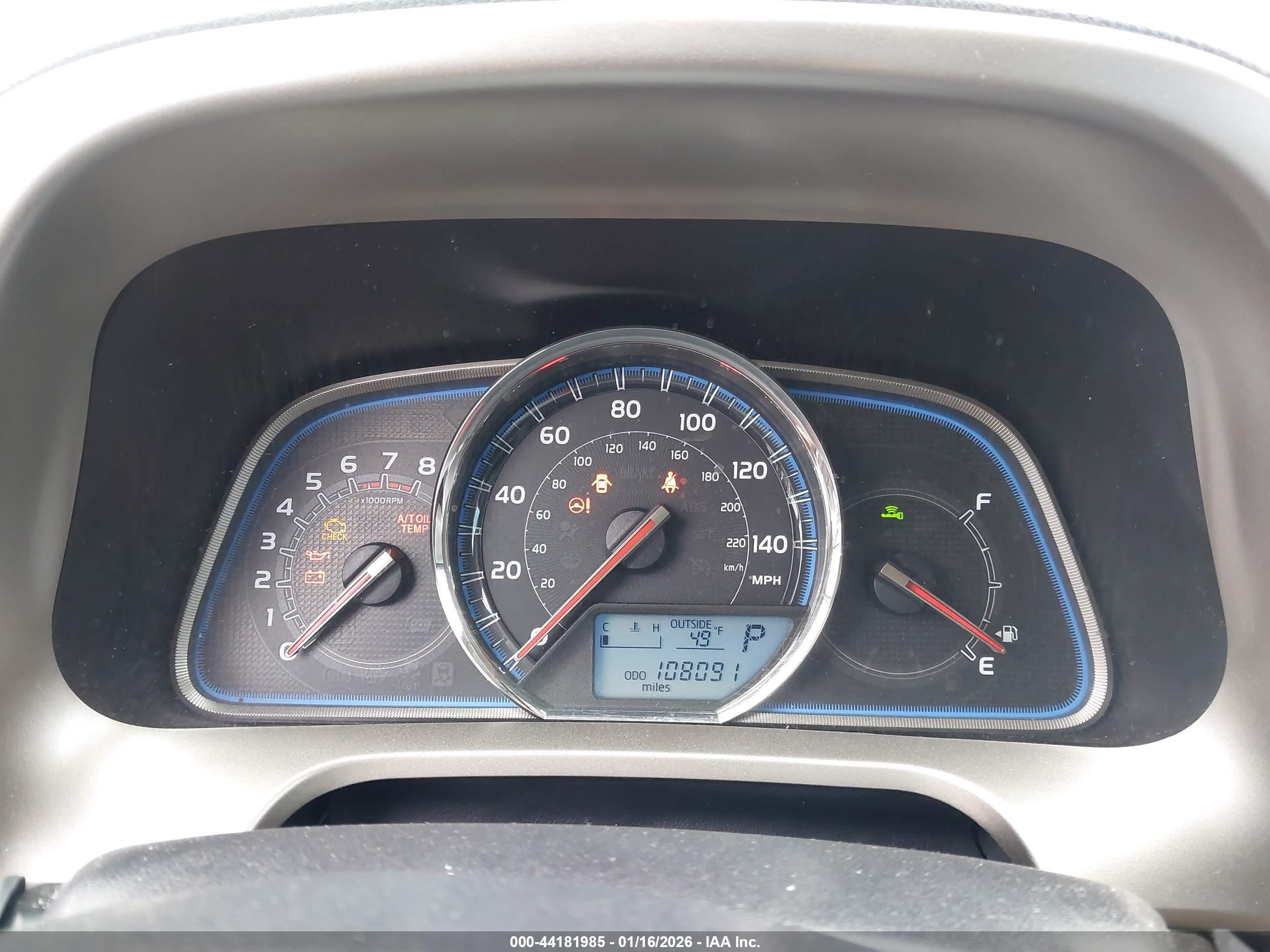 TOYOTA RAV4 image 7