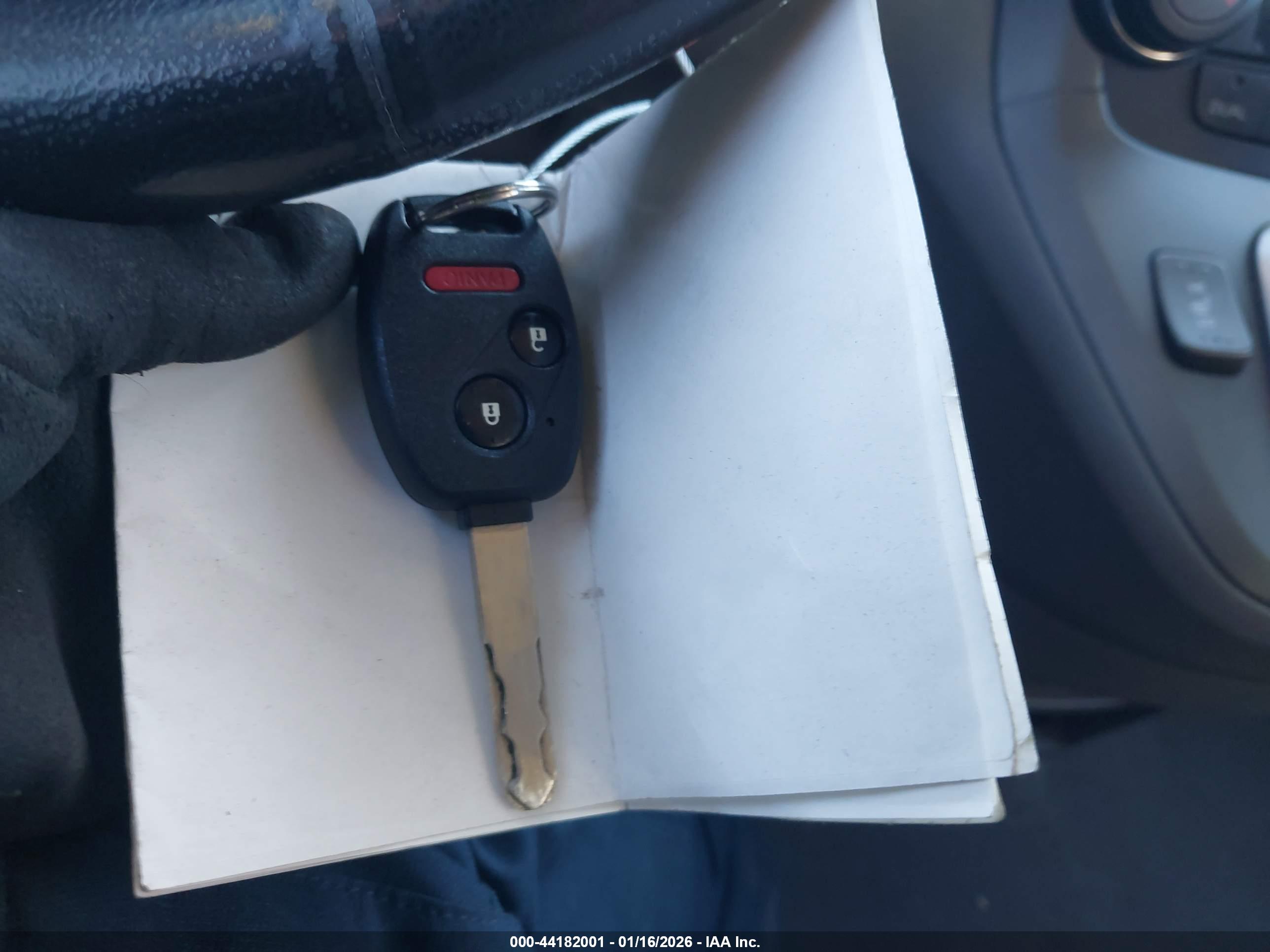 HONDA CR-V image 11
