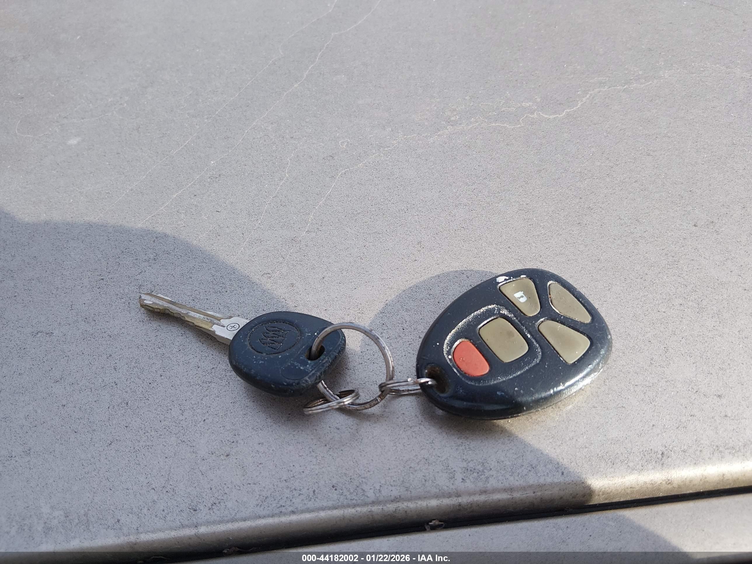 BUICK LUCERNE image 11