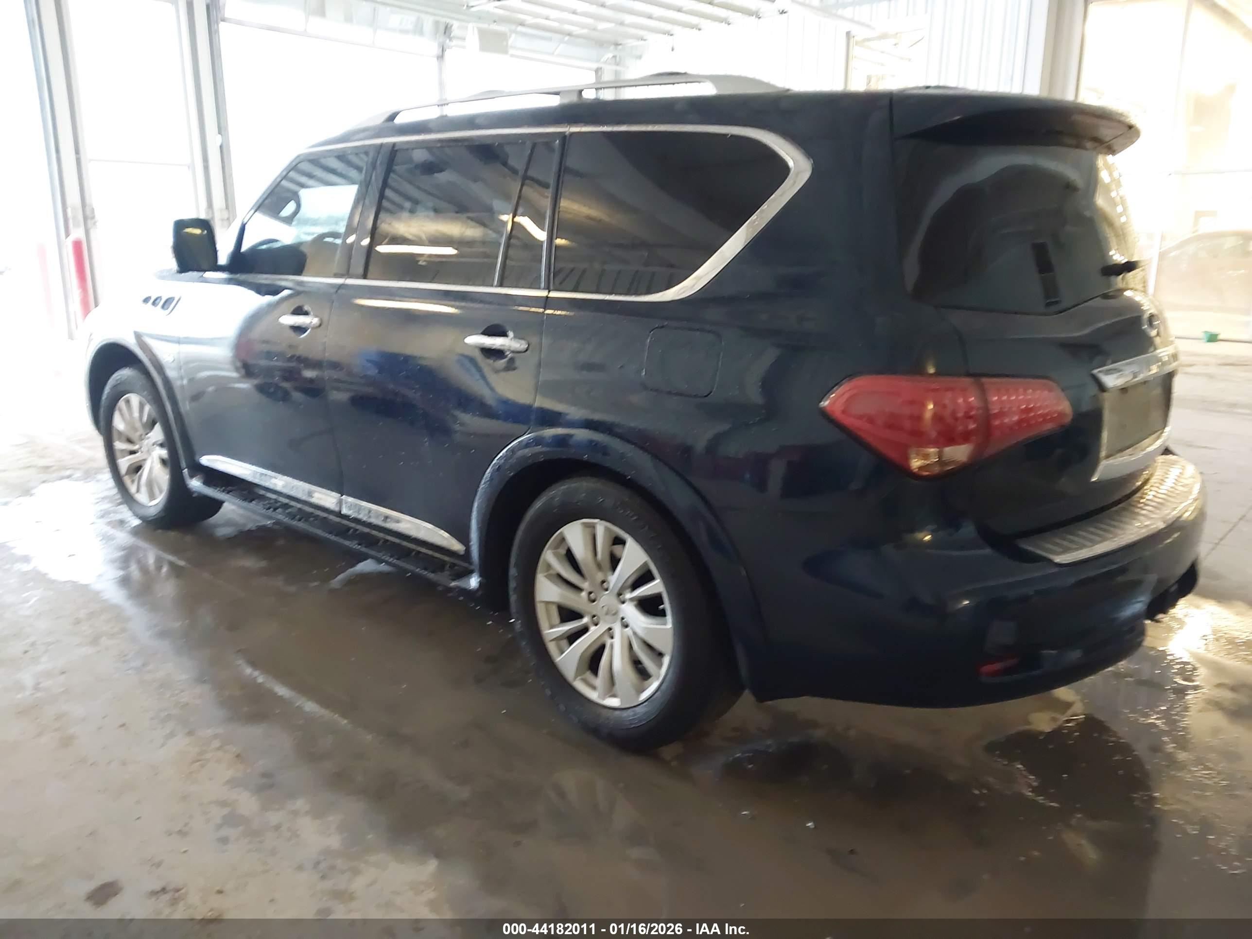INFINITI QX80 image 3