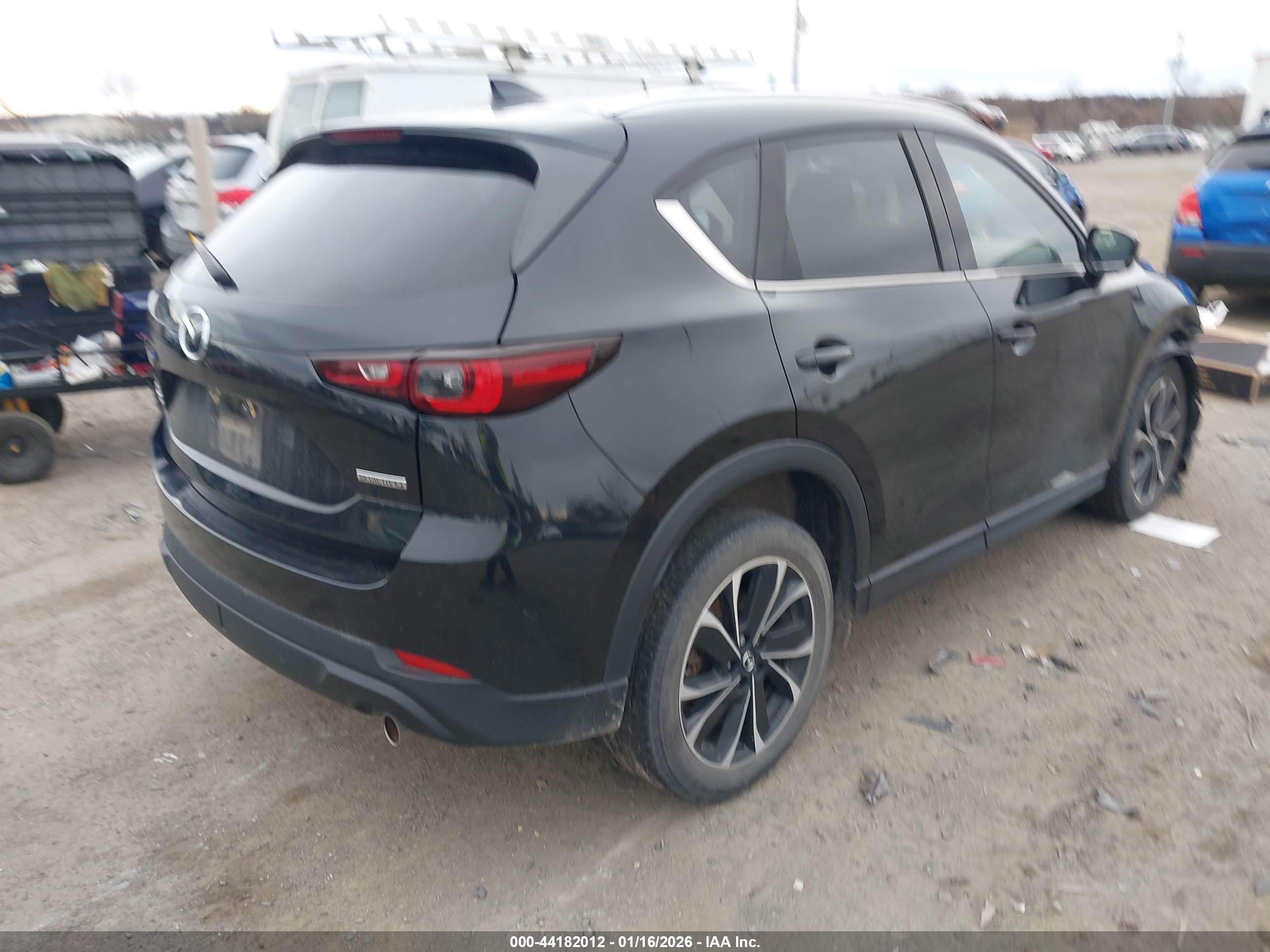 MAZDA CX-5 image 4