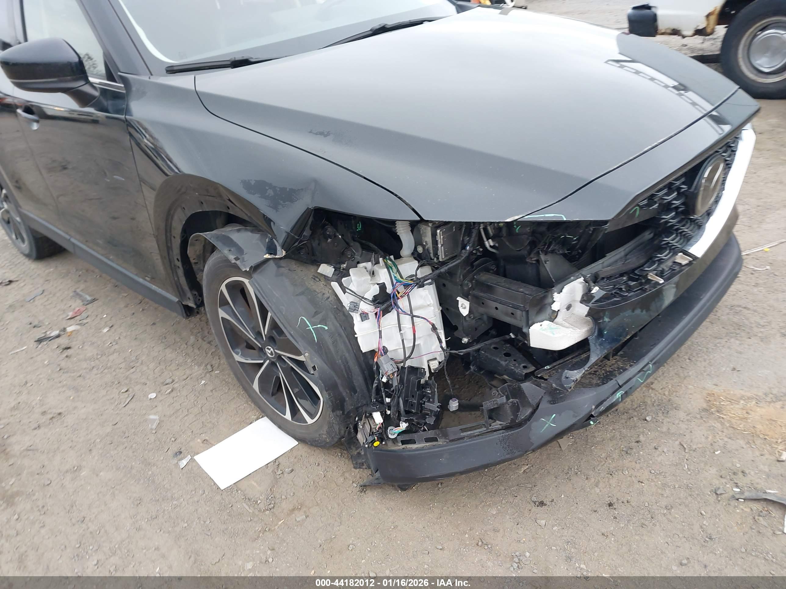 MAZDA CX-5 image 6