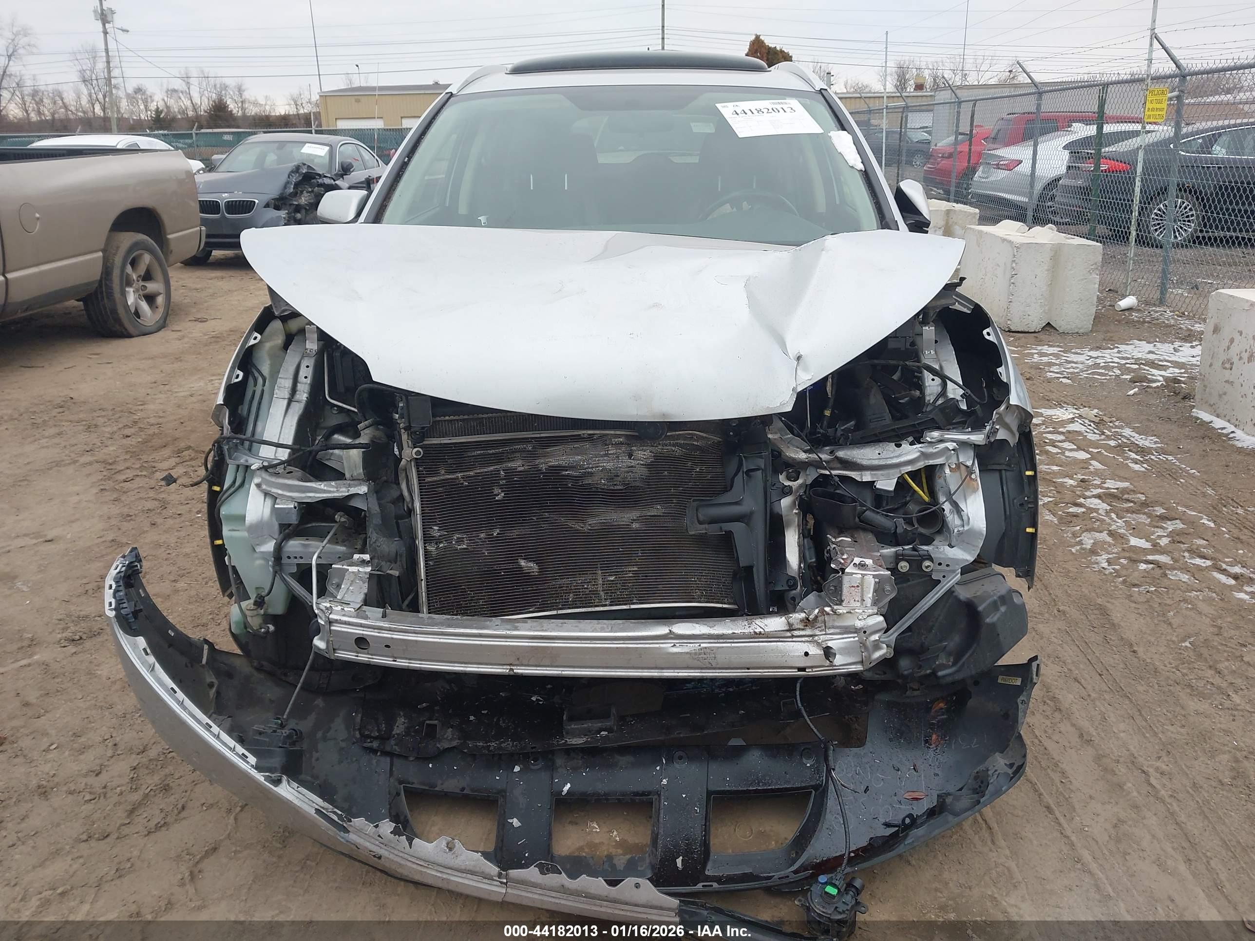 HONDA CR-V image 6