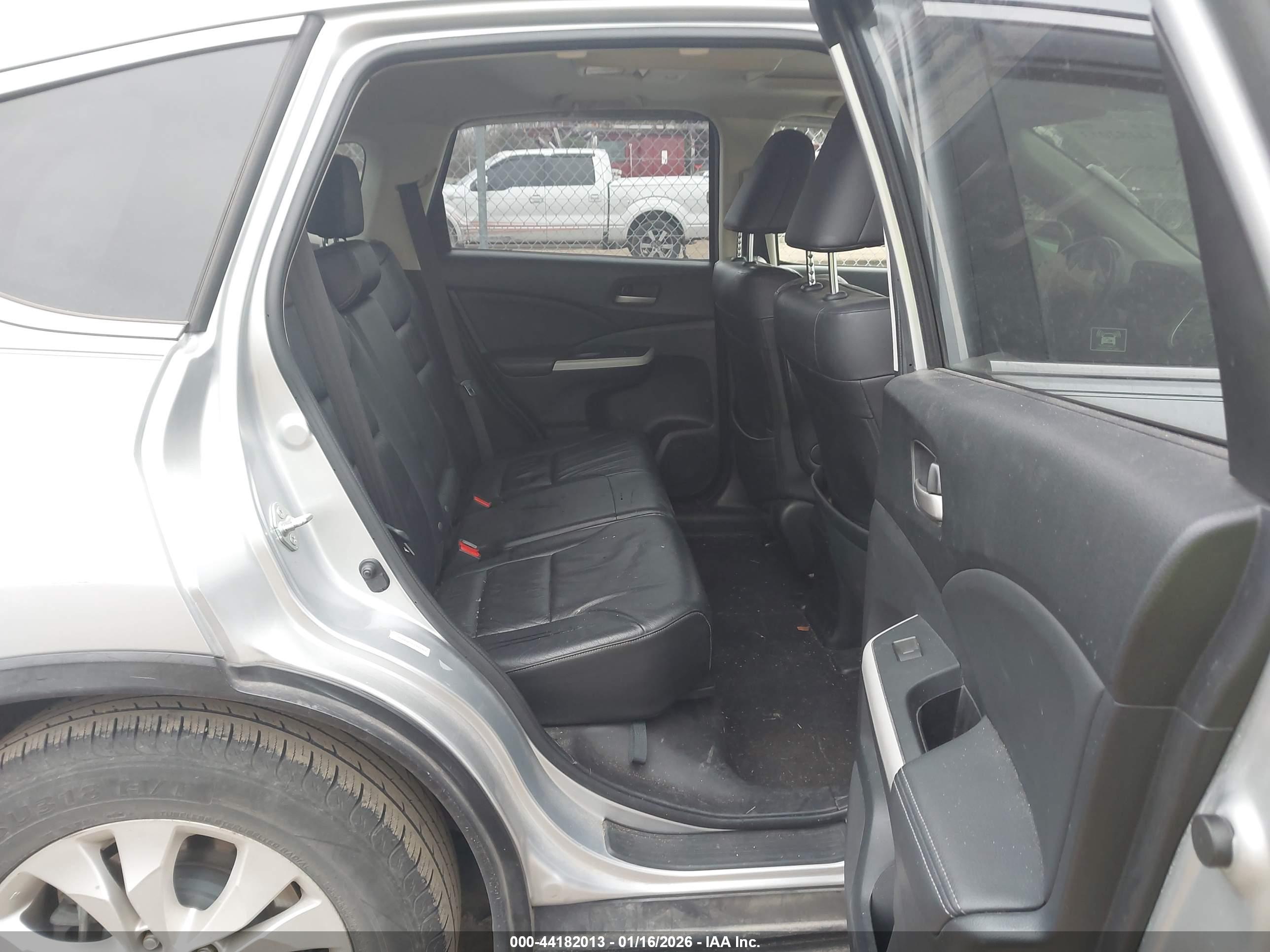 HONDA CR-V image 8