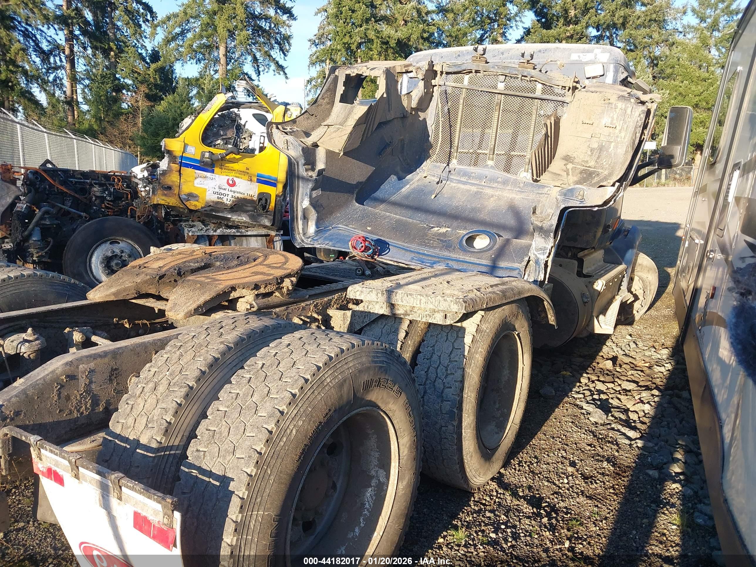 PETERBILT 579 image 4
