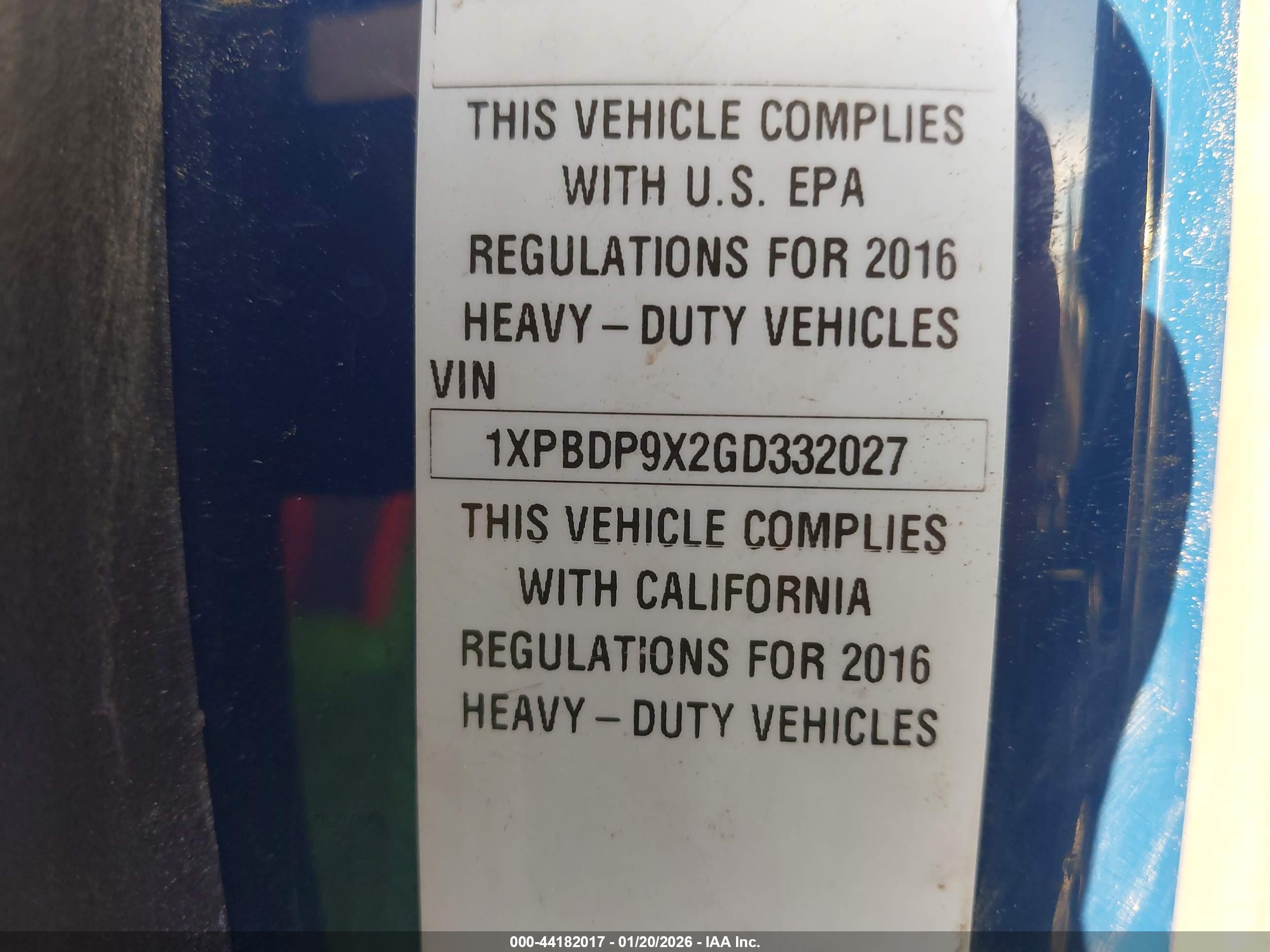 PETERBILT 579 image 9