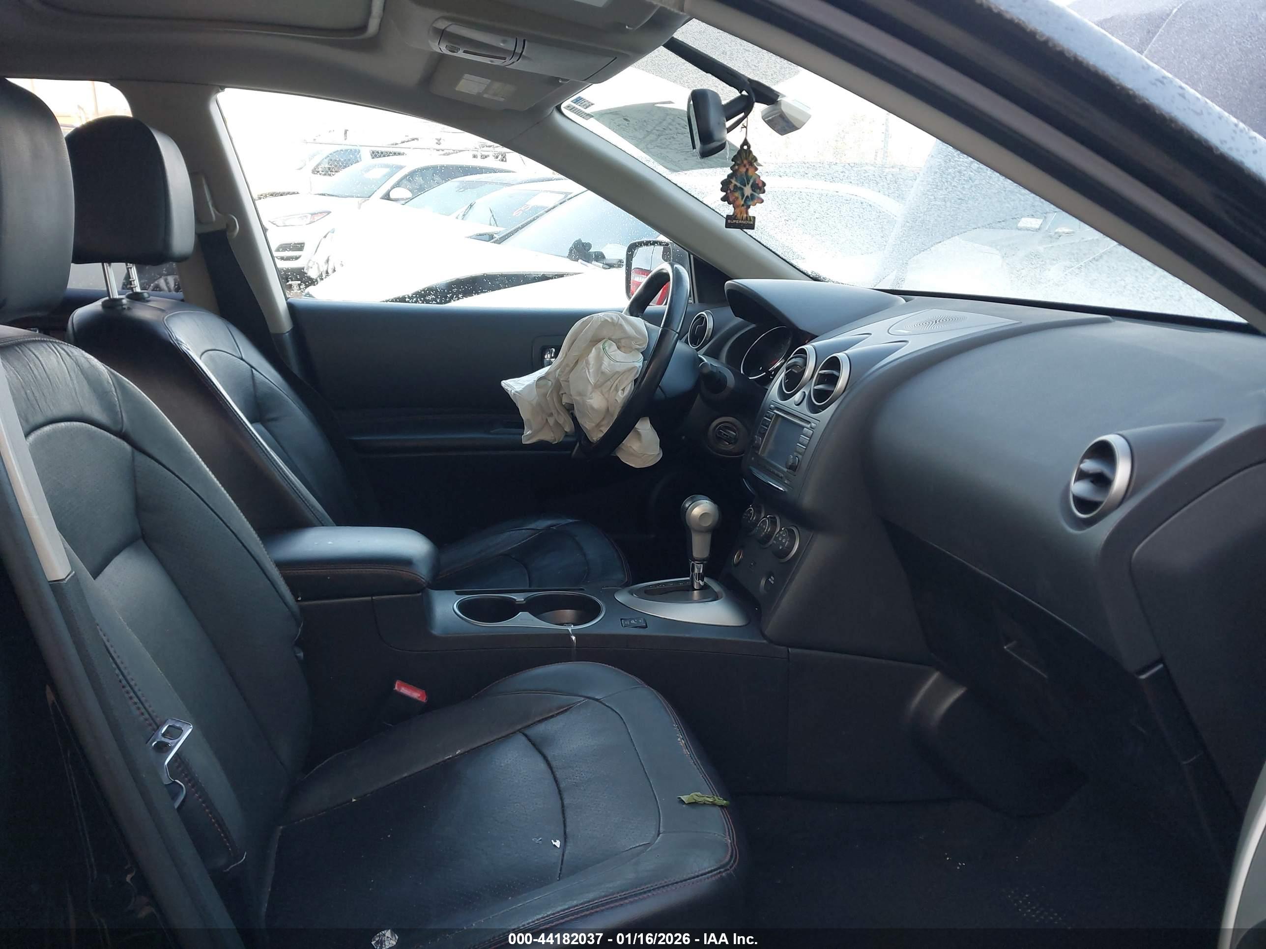 NISSAN ROGUE image 5