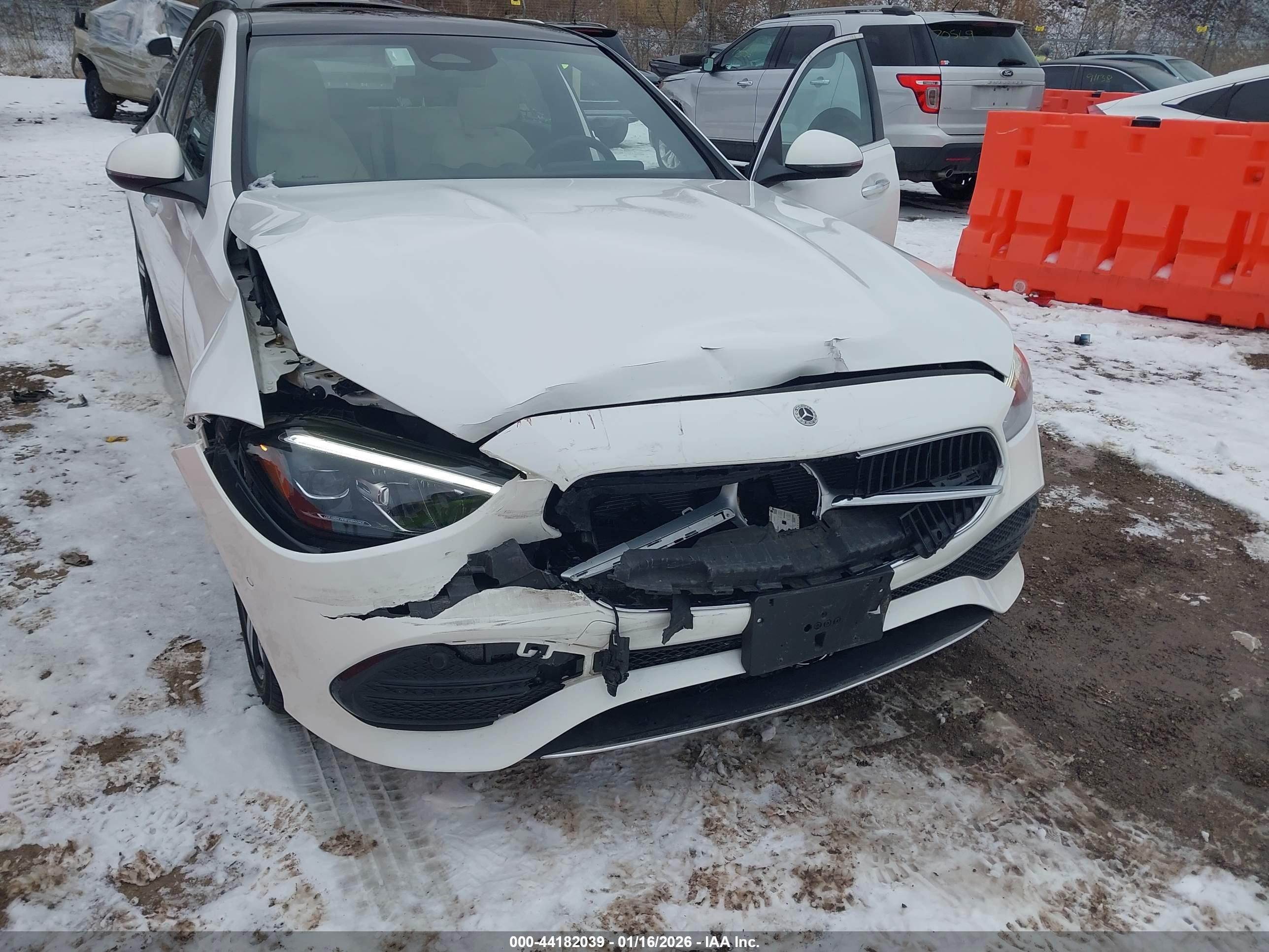 MERCEDES-BENZ C image 6