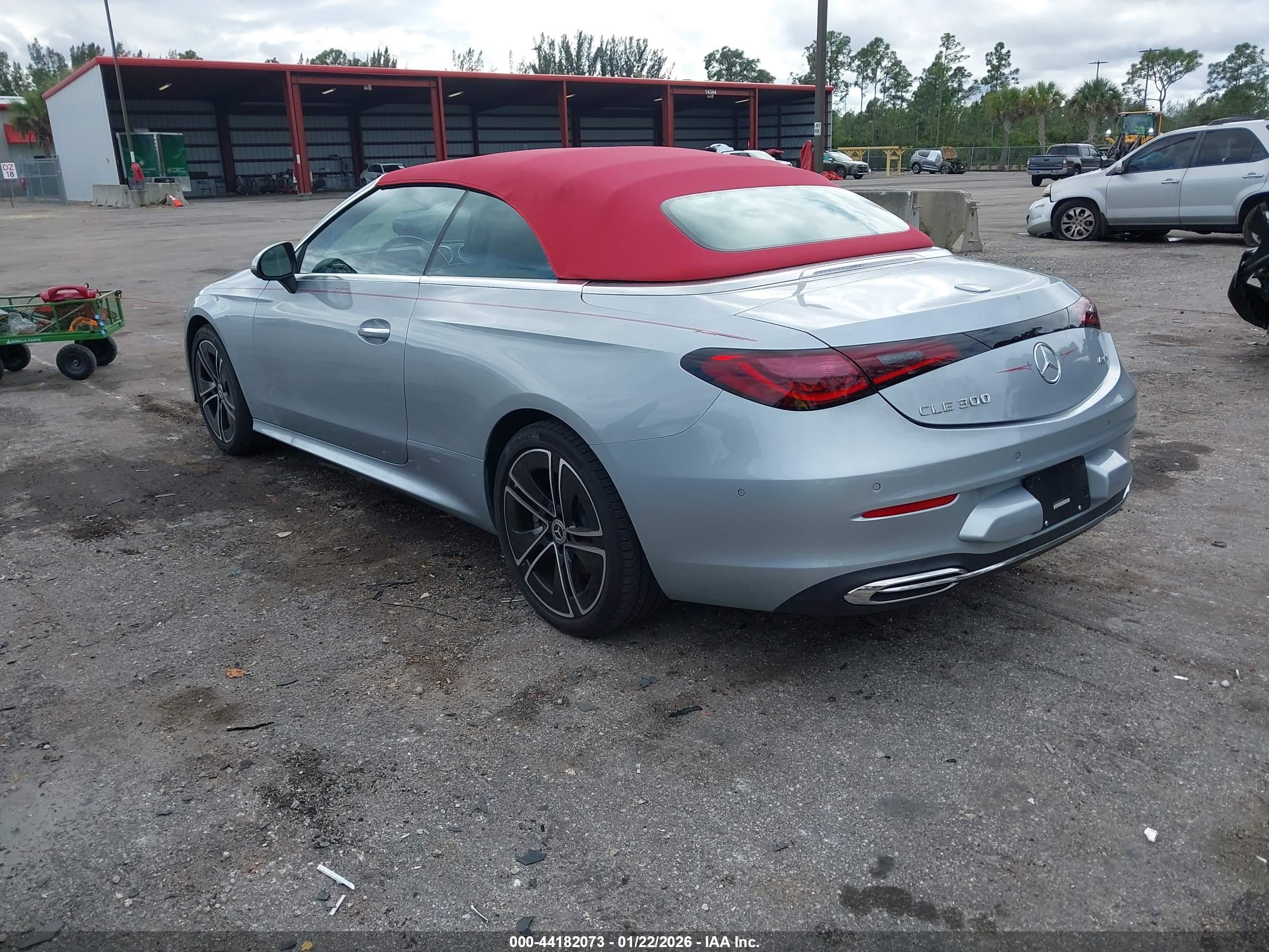 MERCEDES-BENZ CLE image 3