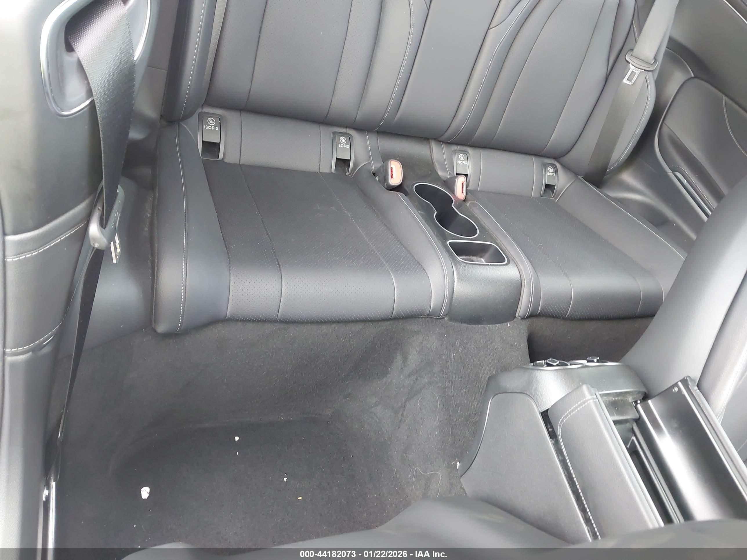 MERCEDES-BENZ CLE image 8