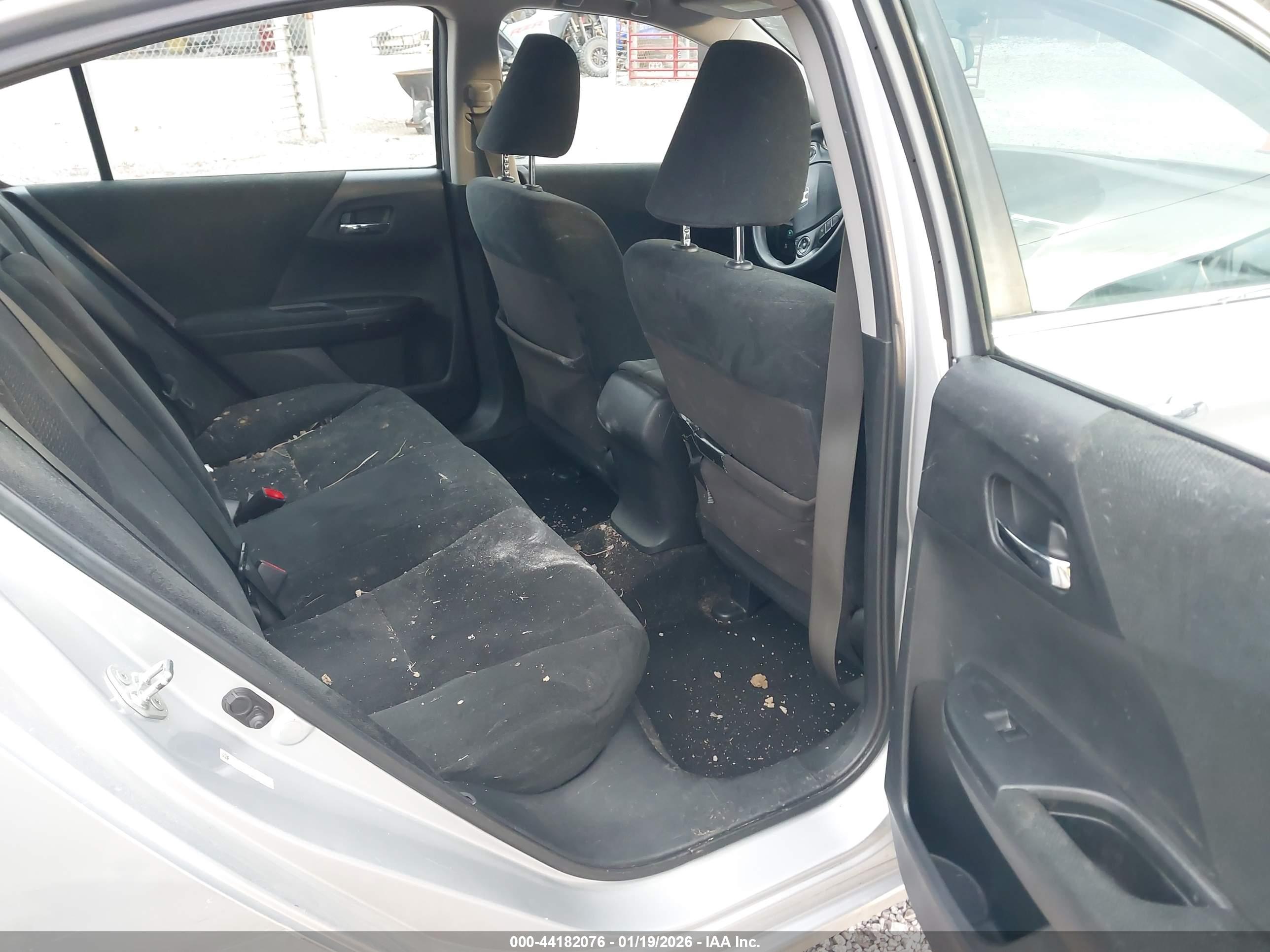 HONDA ACCORD image 8