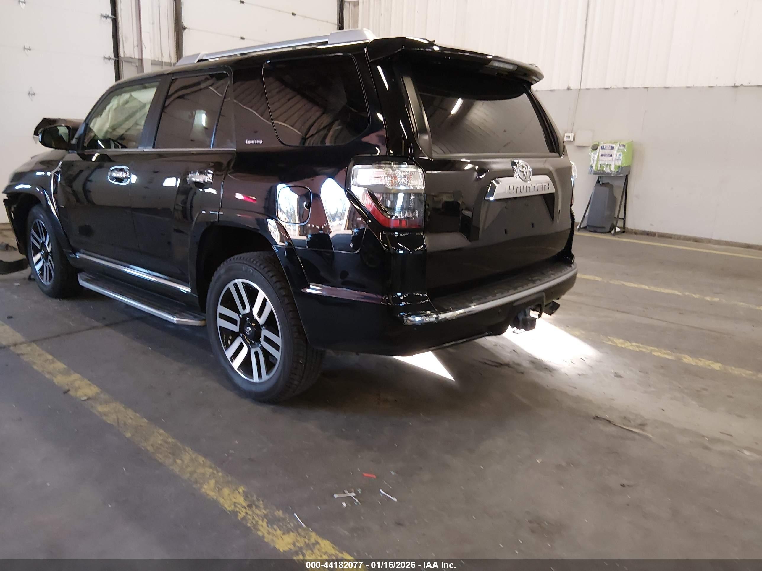 TOYOTA 4RUNNER image 3