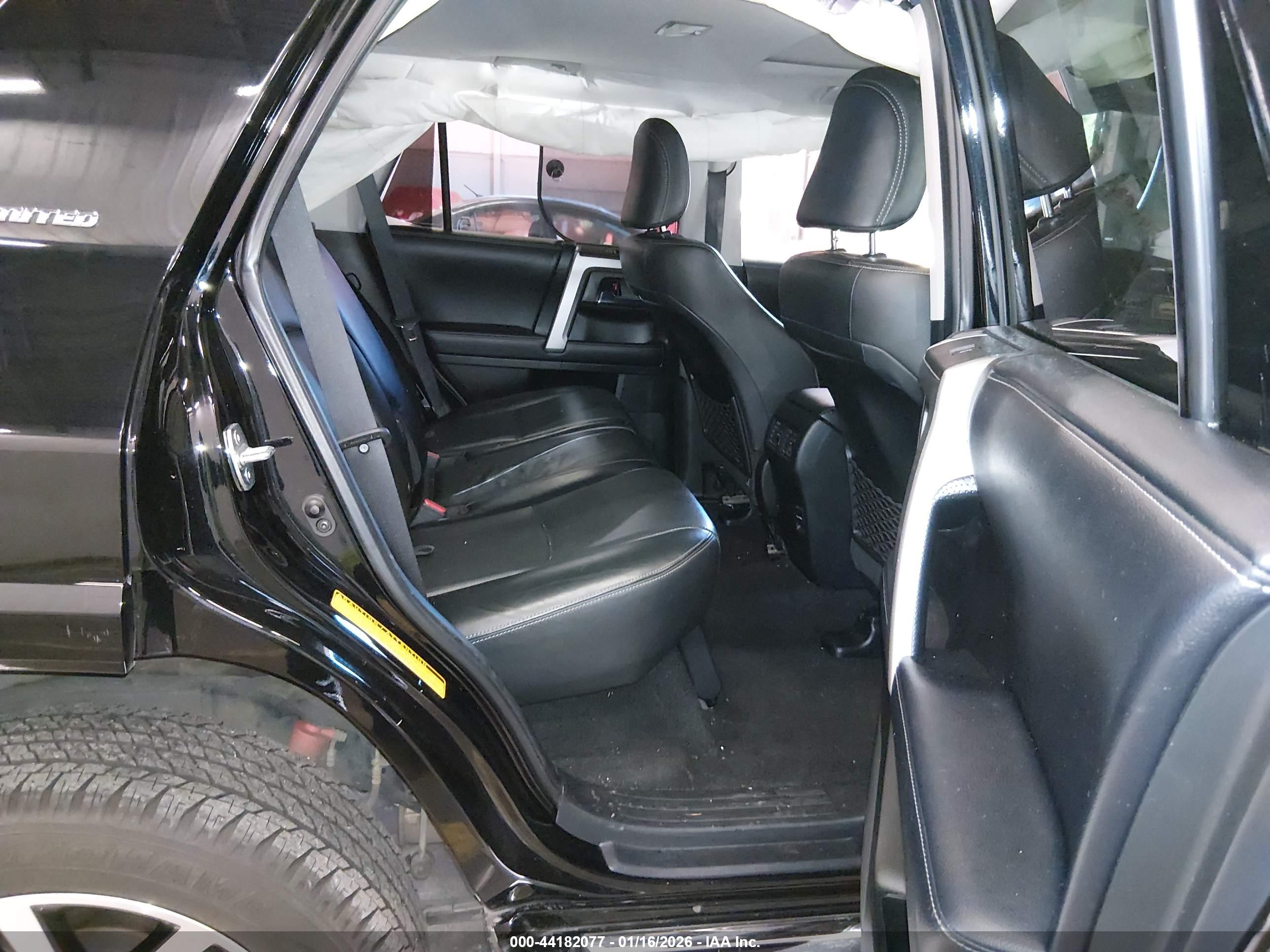 TOYOTA 4RUNNER image 8
