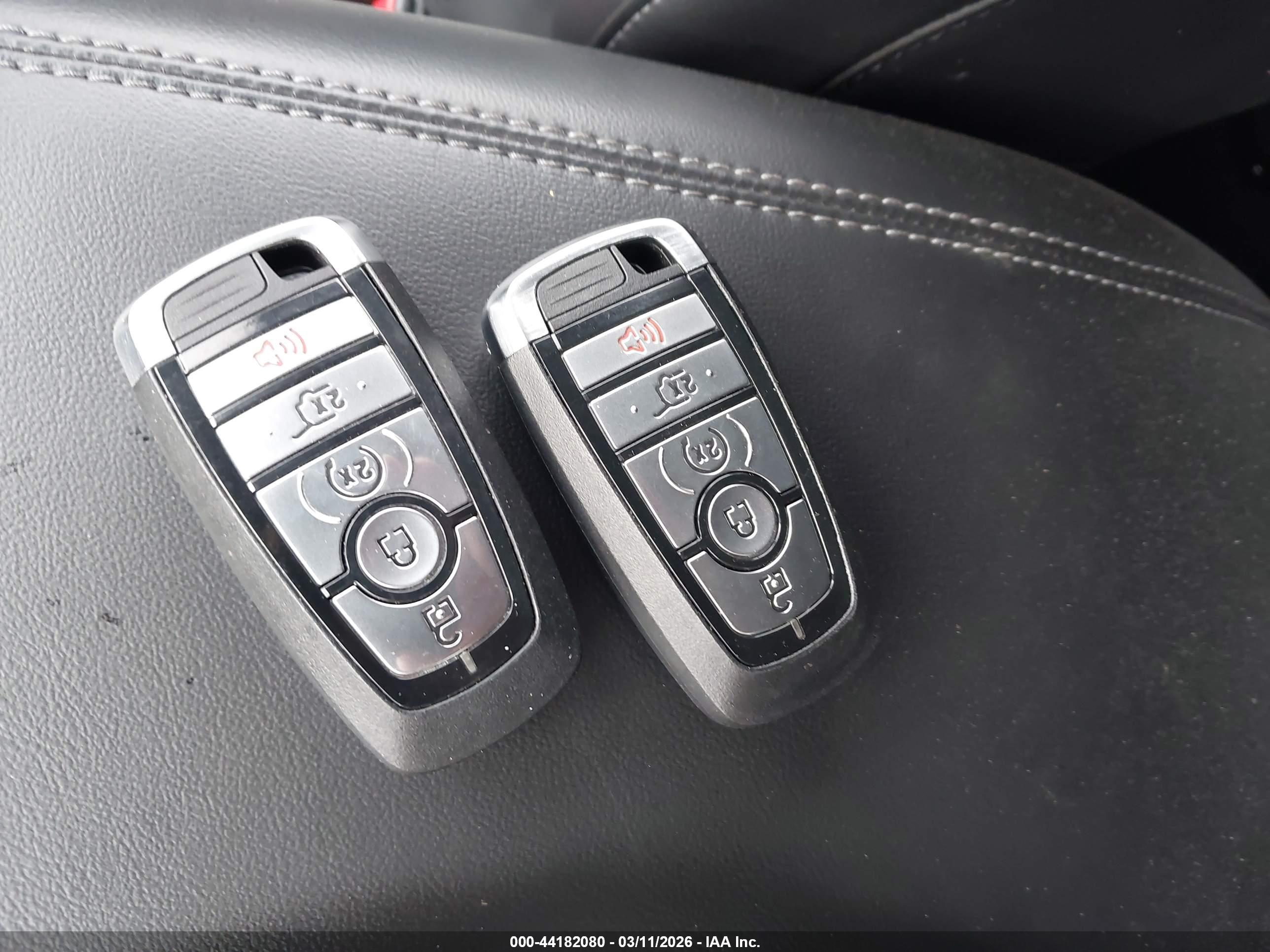 FORD EXPLORER image 11