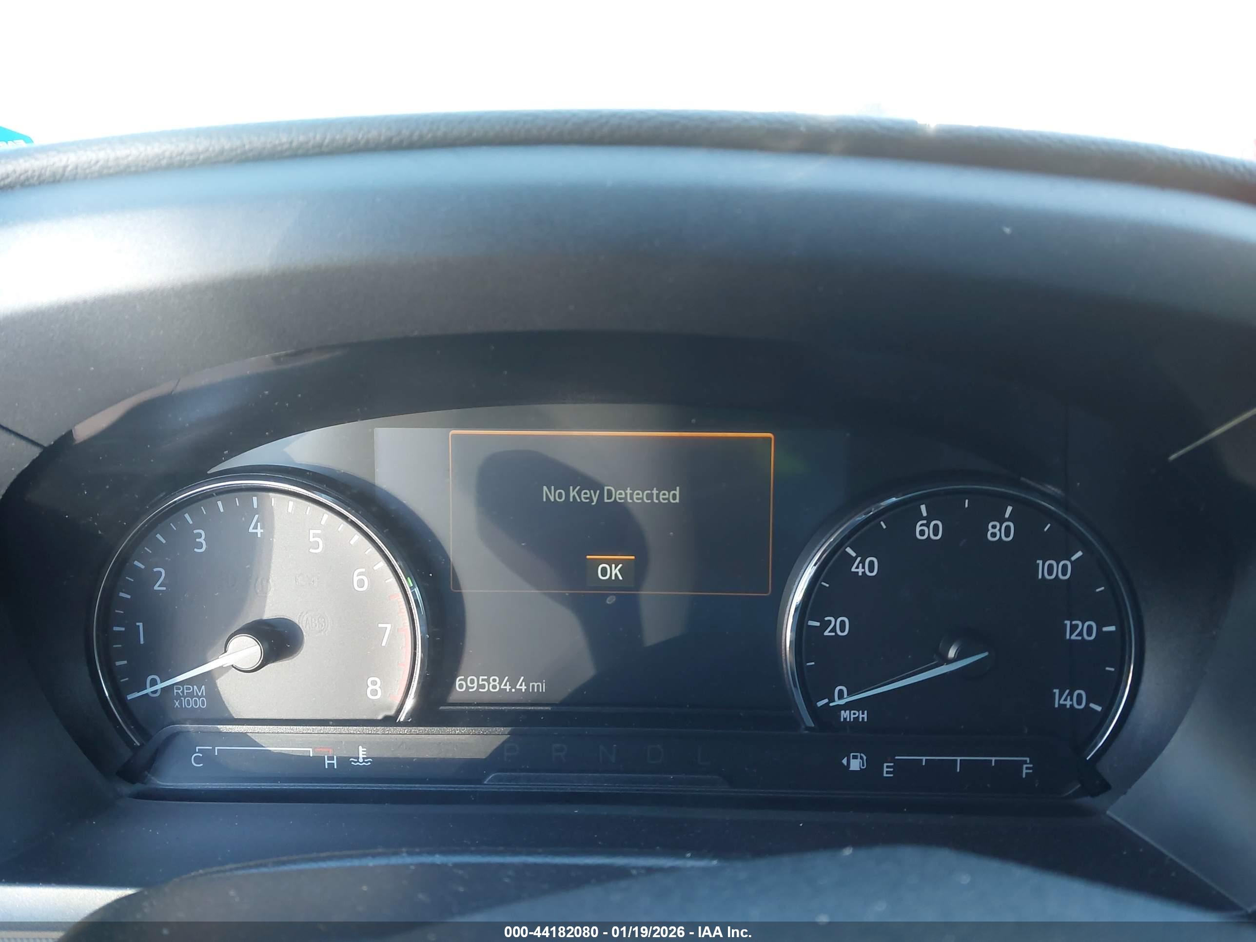 FORD EXPLORER image 7