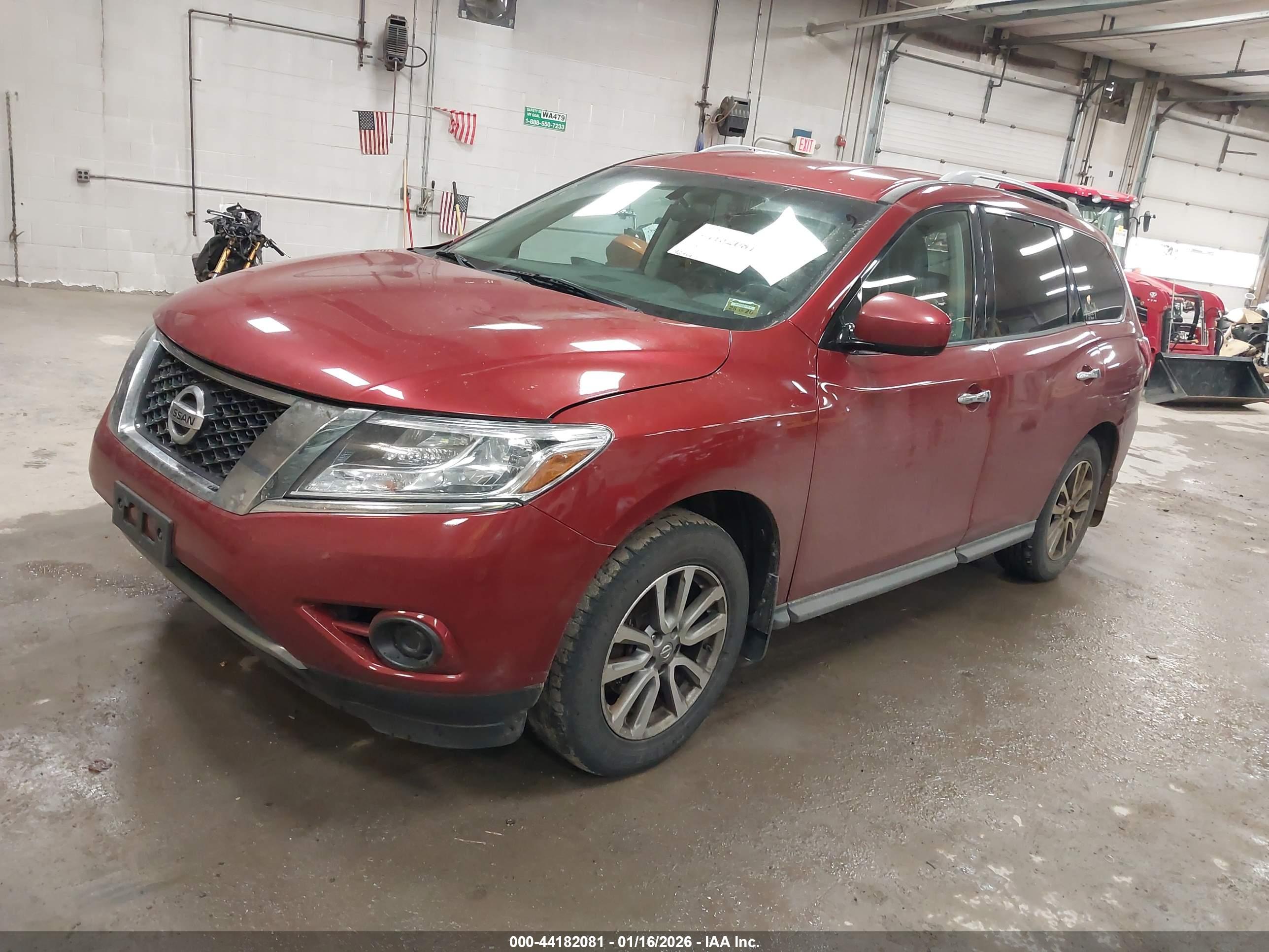 NISSAN PATHFINDER image 2
