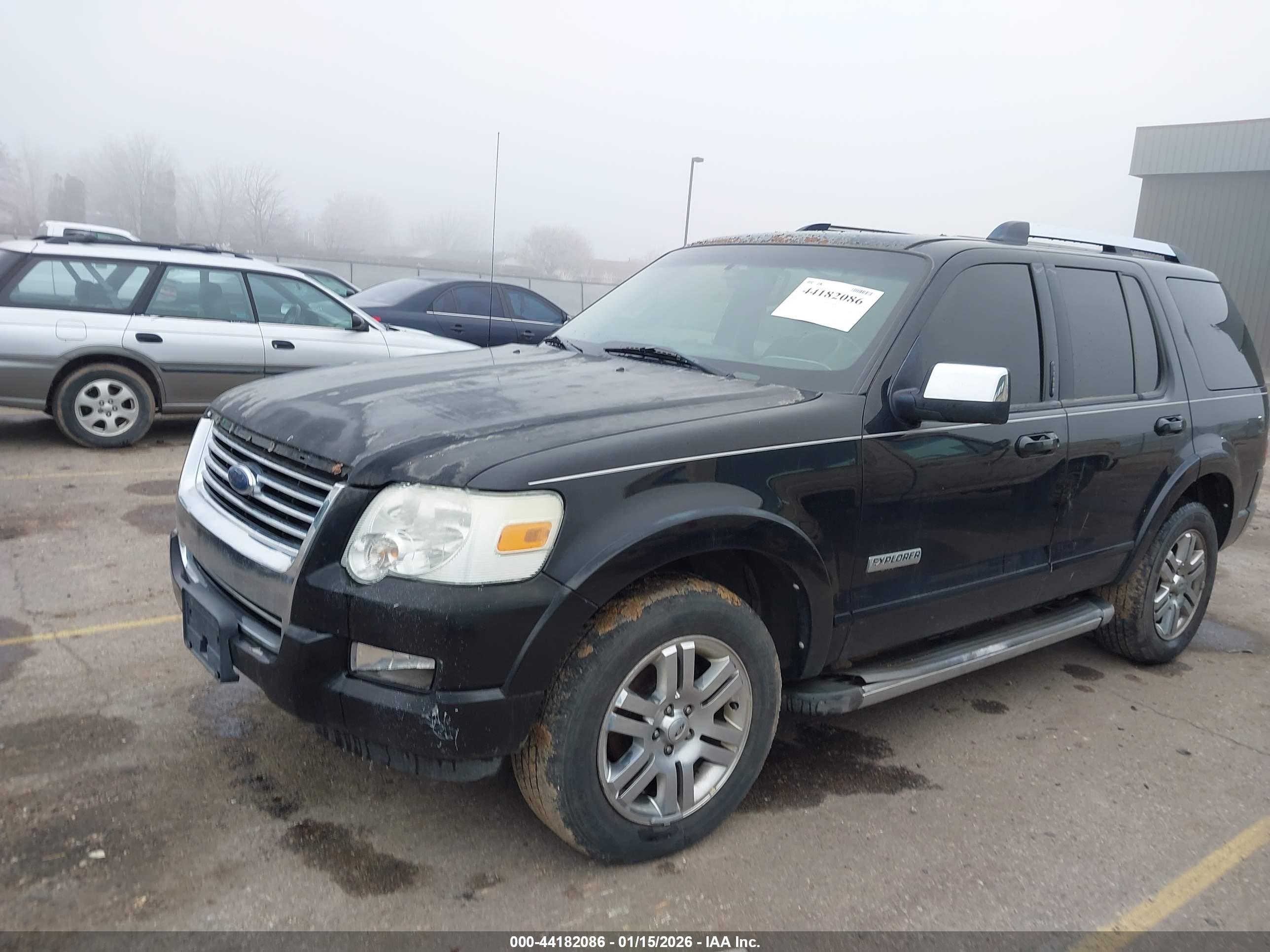 FORD EXPLORER image 2