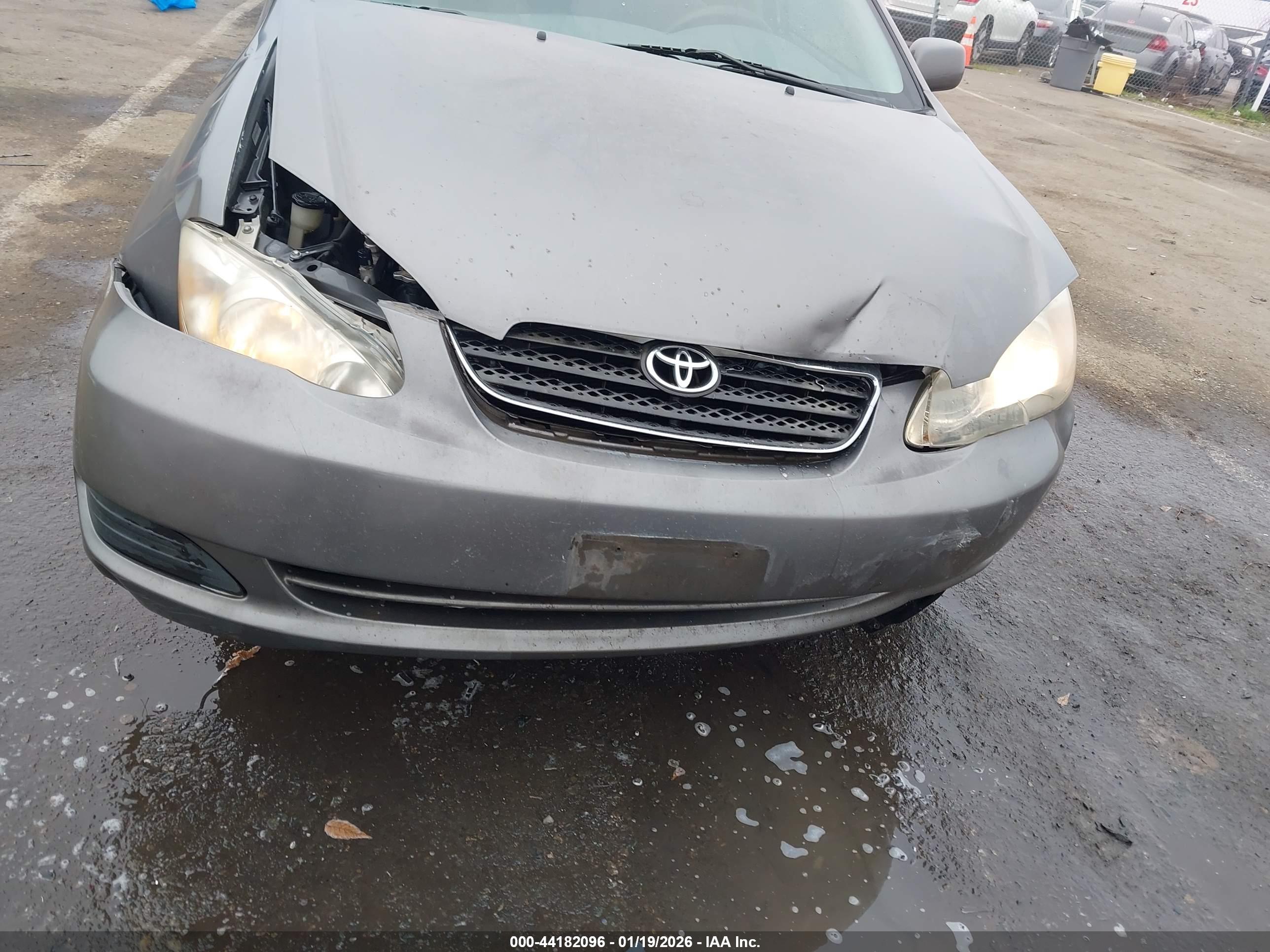 TOYOTA COROLLA image 6
