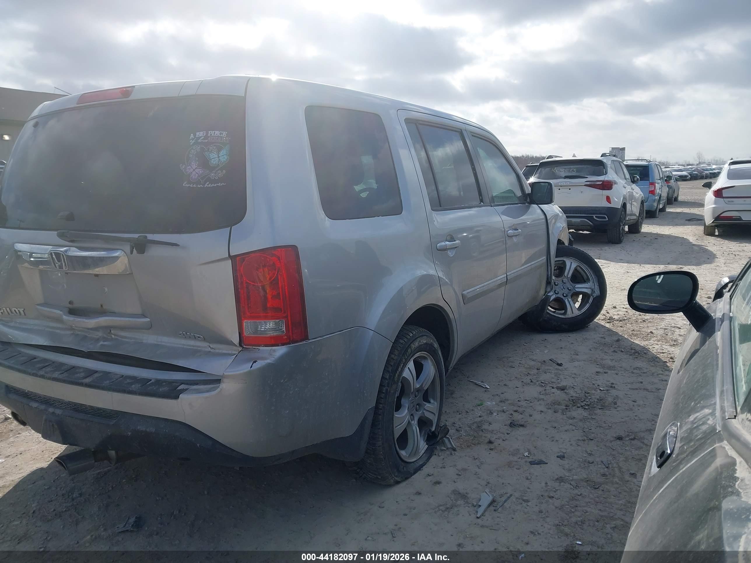 HONDA PILOT image 4