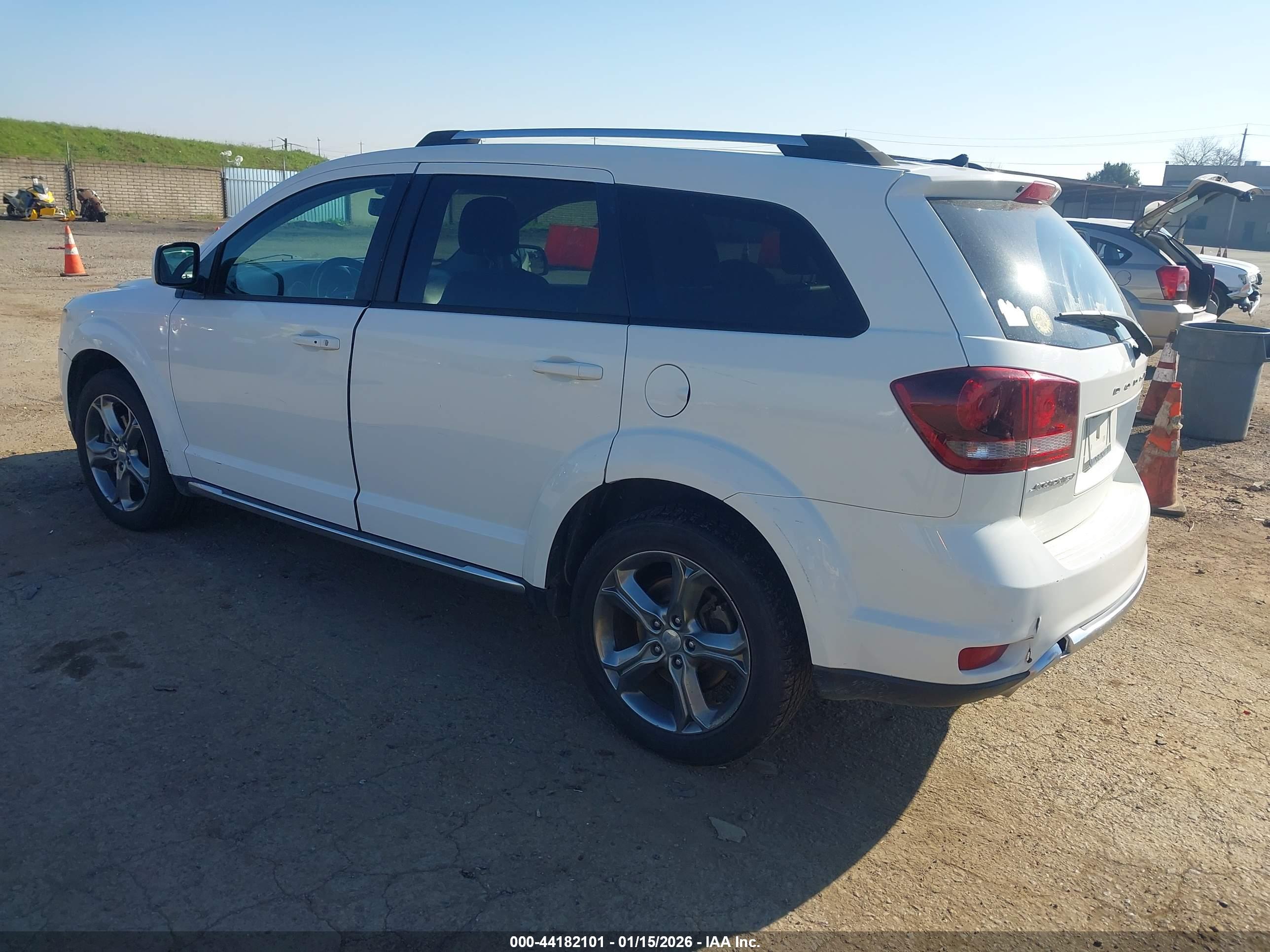 DODGE JOURNEY image 3