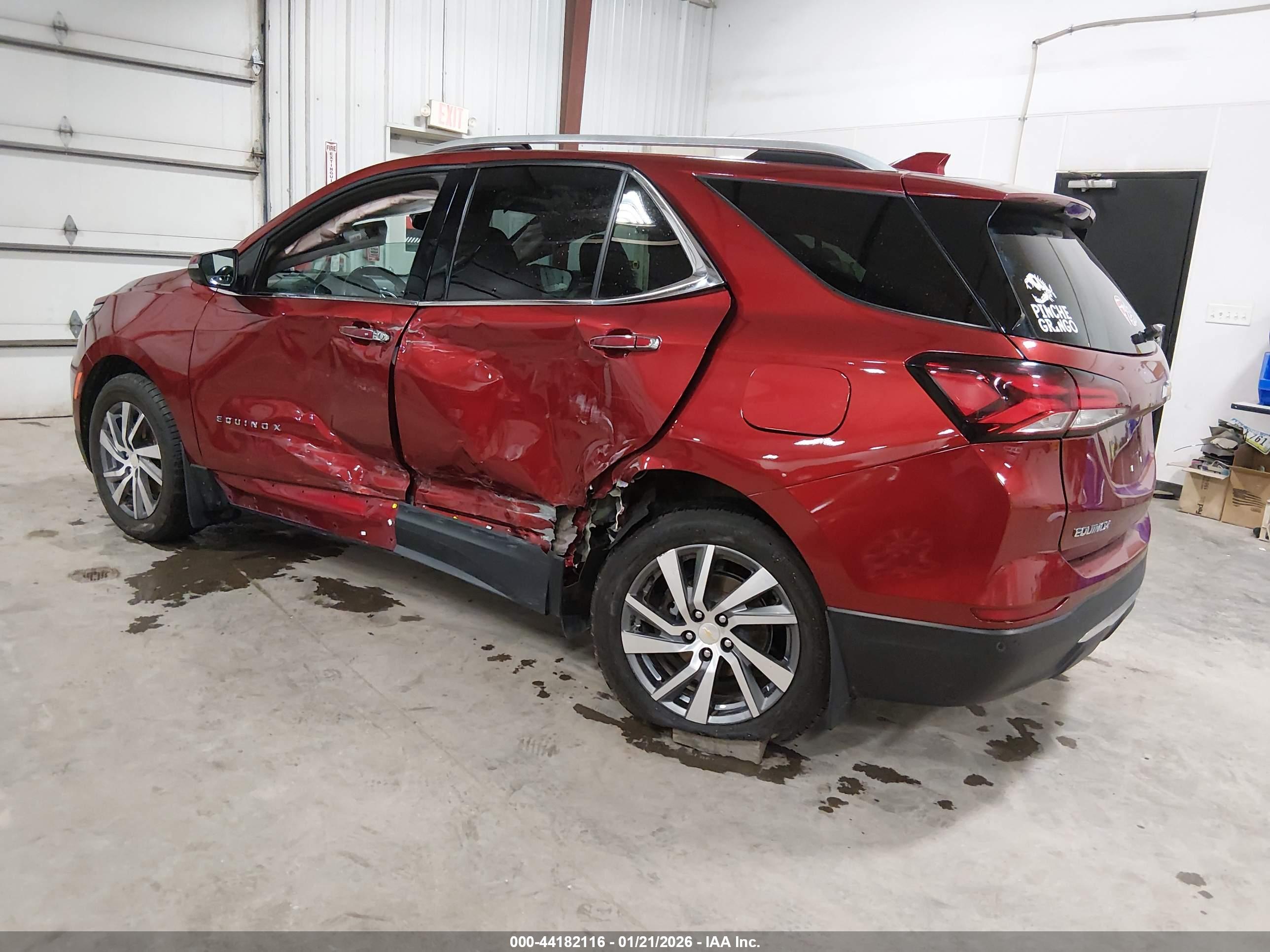 CHEVROLET EQUINOX image 3