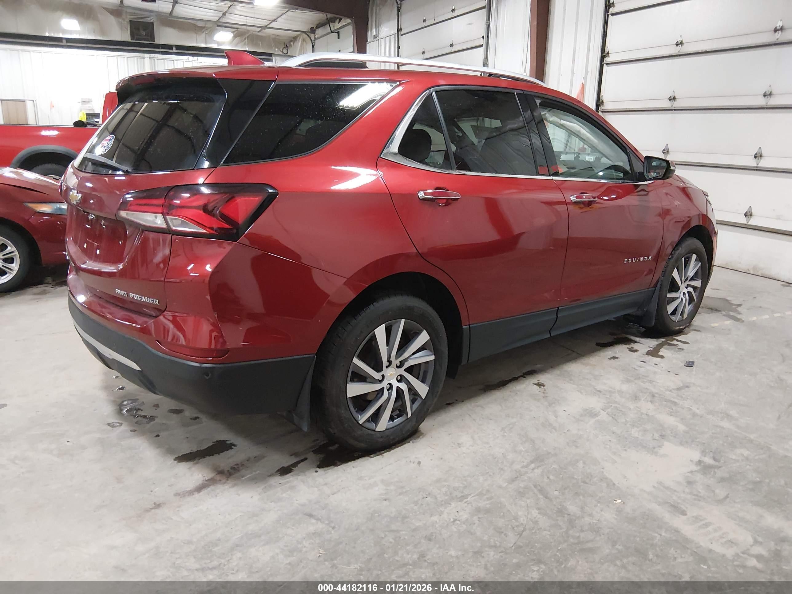 CHEVROLET EQUINOX image 4