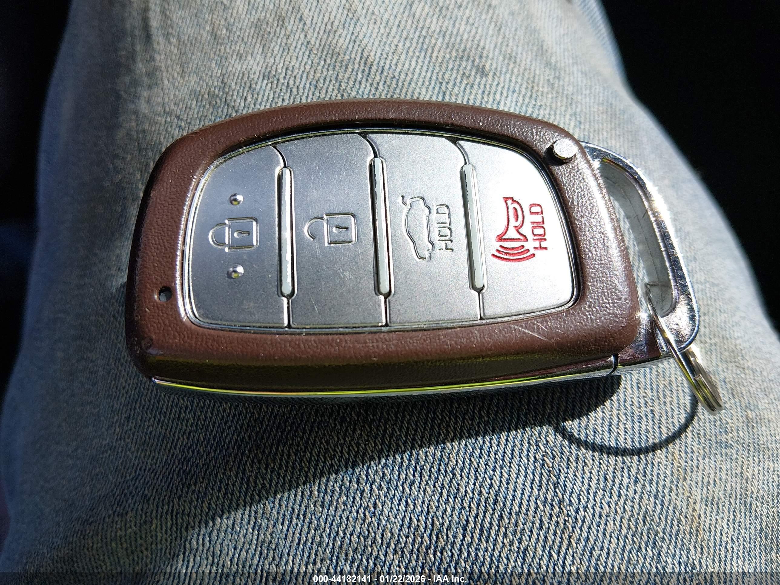 HYUNDAI SONATA image 11