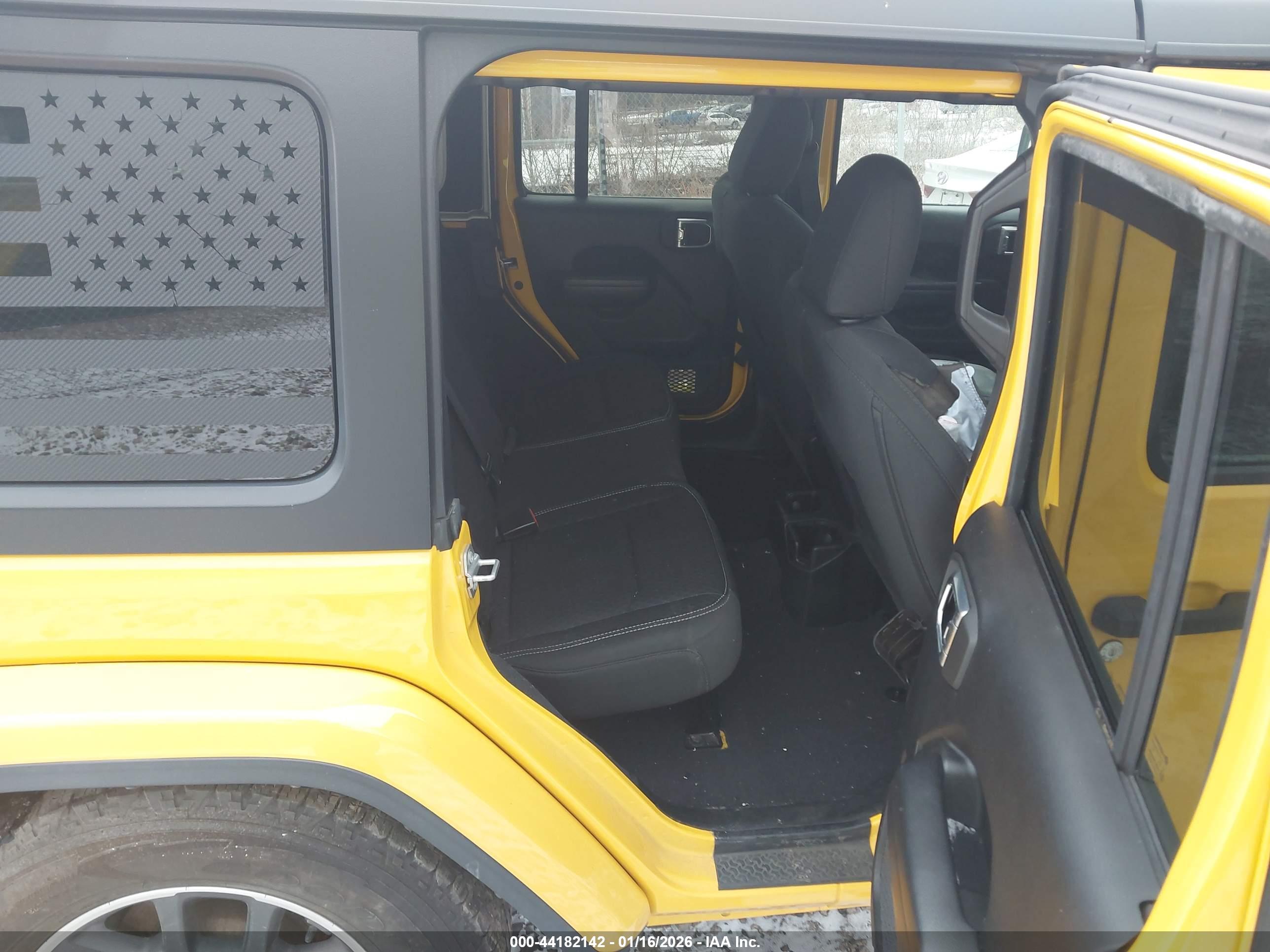 JEEP WRANGLER image 8