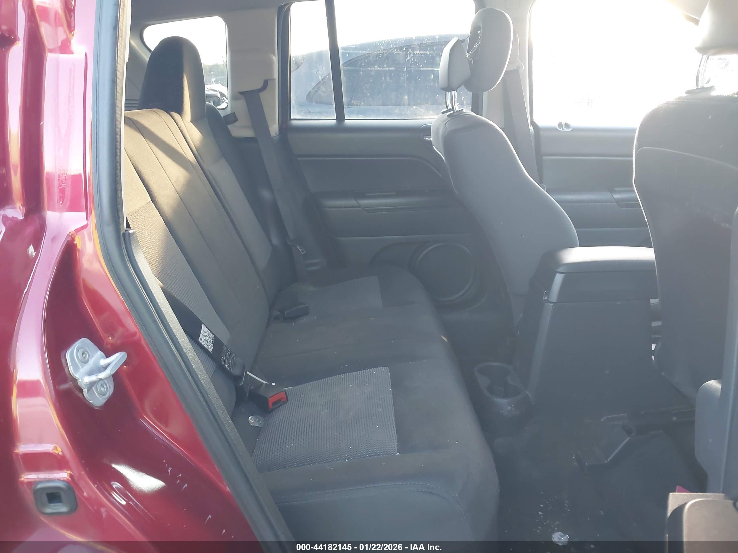 JEEP COMPASS image 8