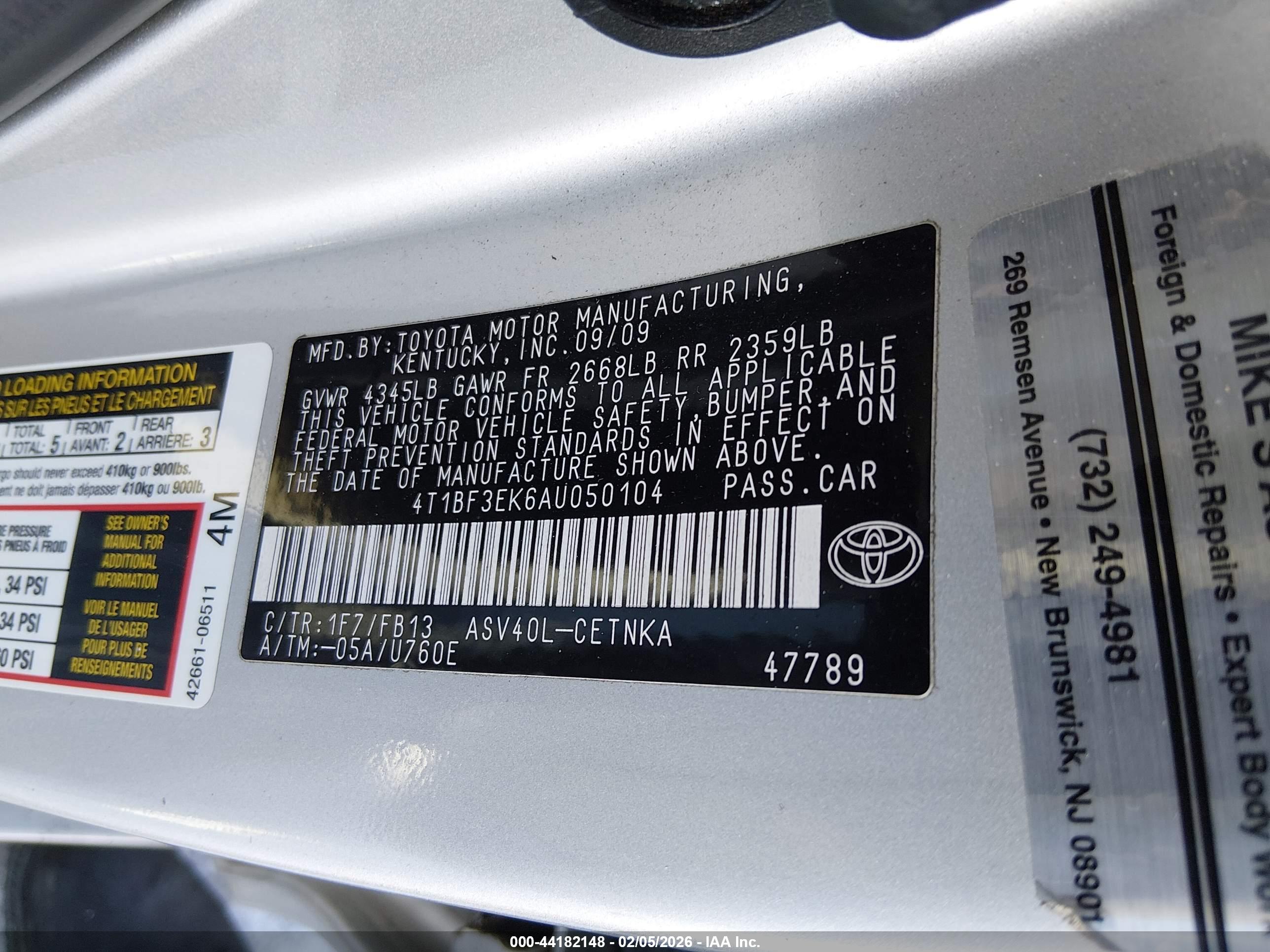 TOYOTA CAMRY image 9