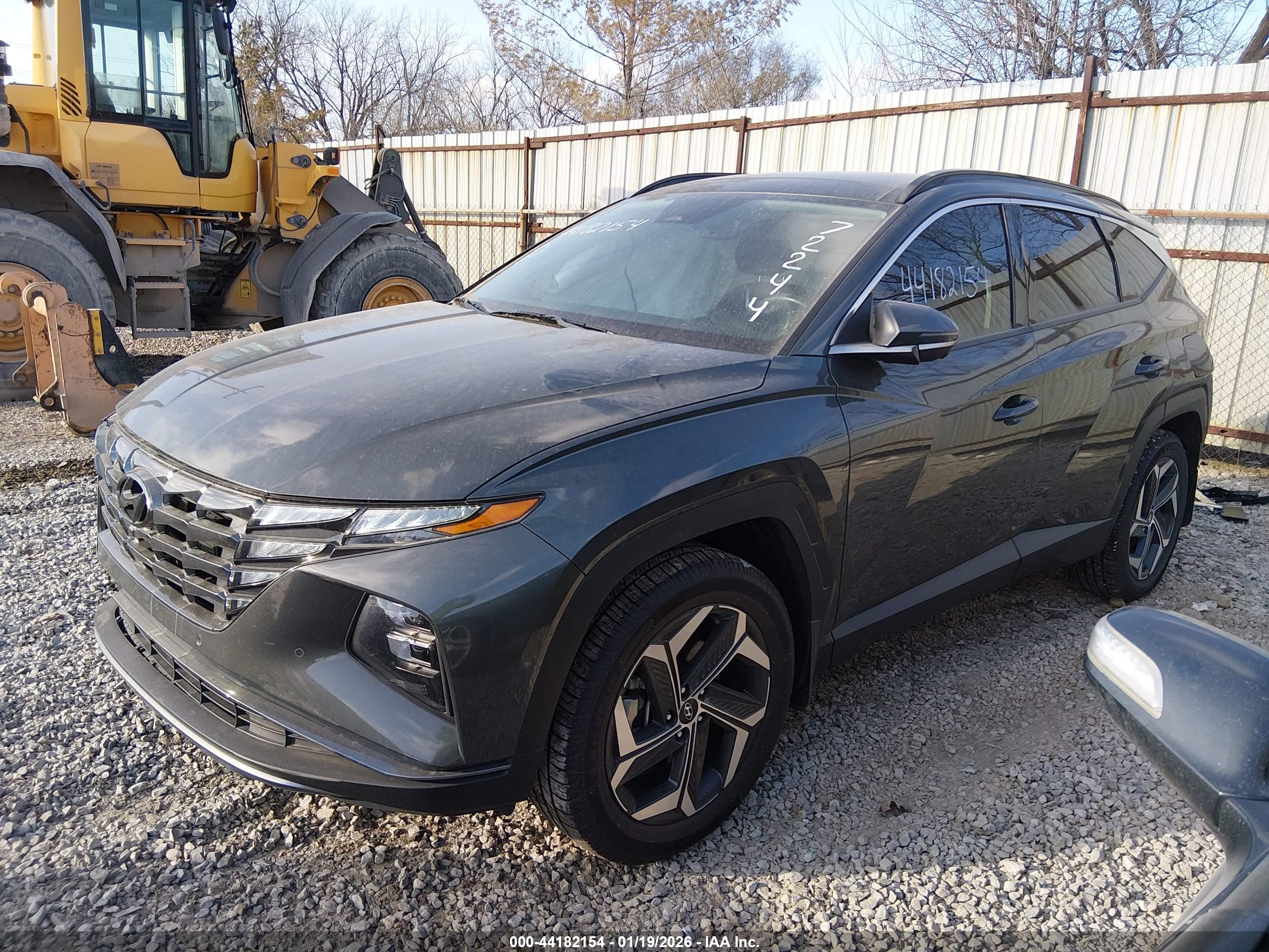 HYUNDAI TUCSON image 2