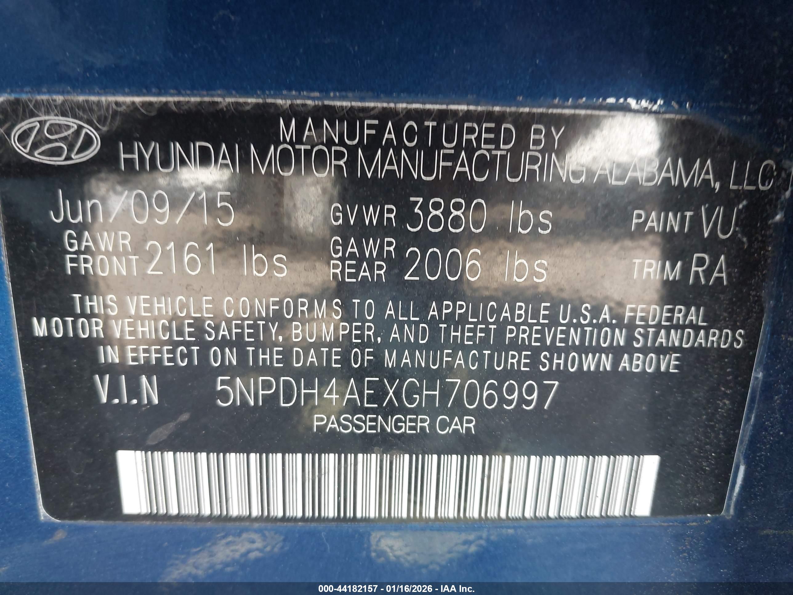 HYUNDAI ELANTRA image 9