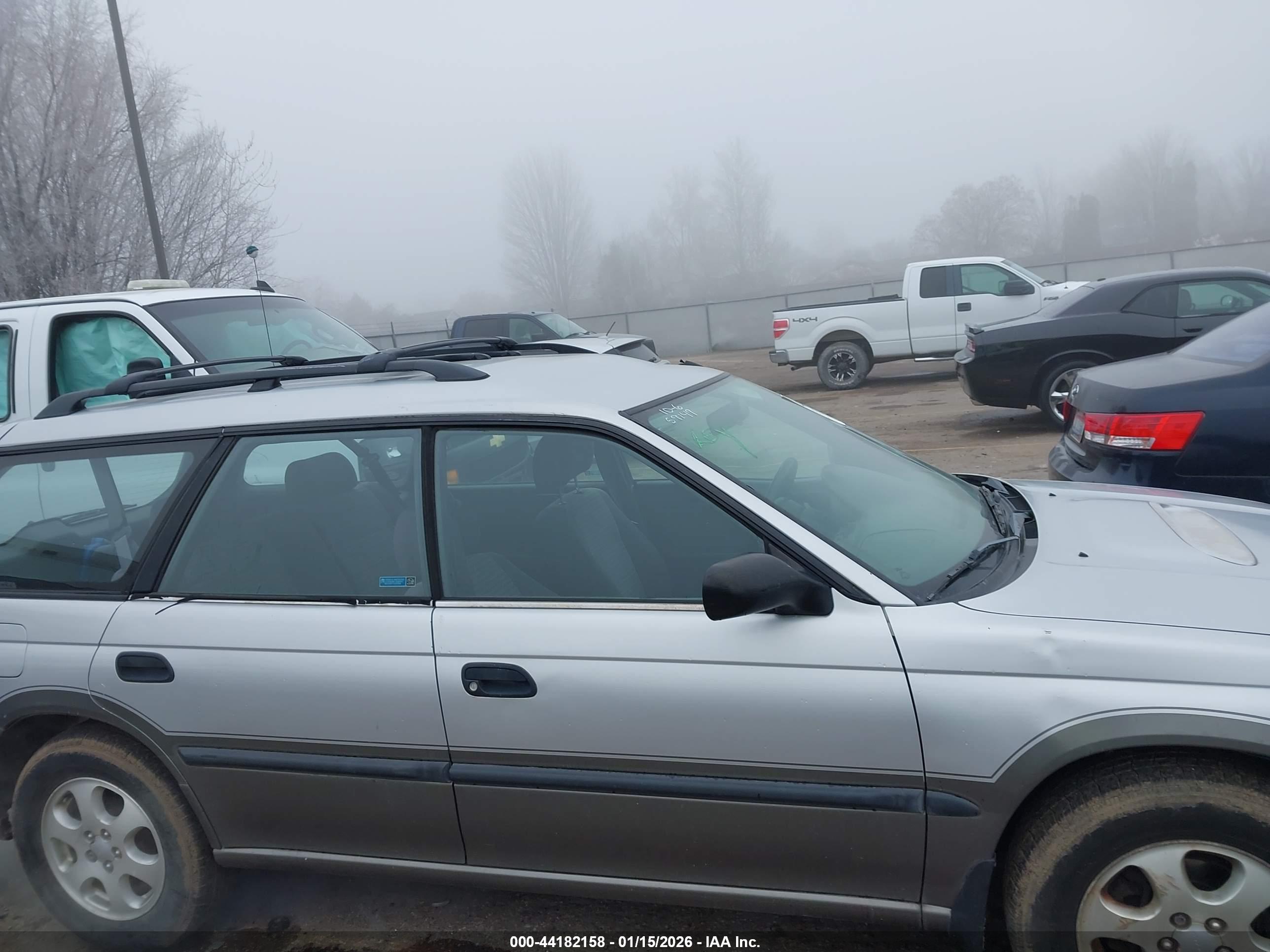 SUBARU LEGACY image 6
