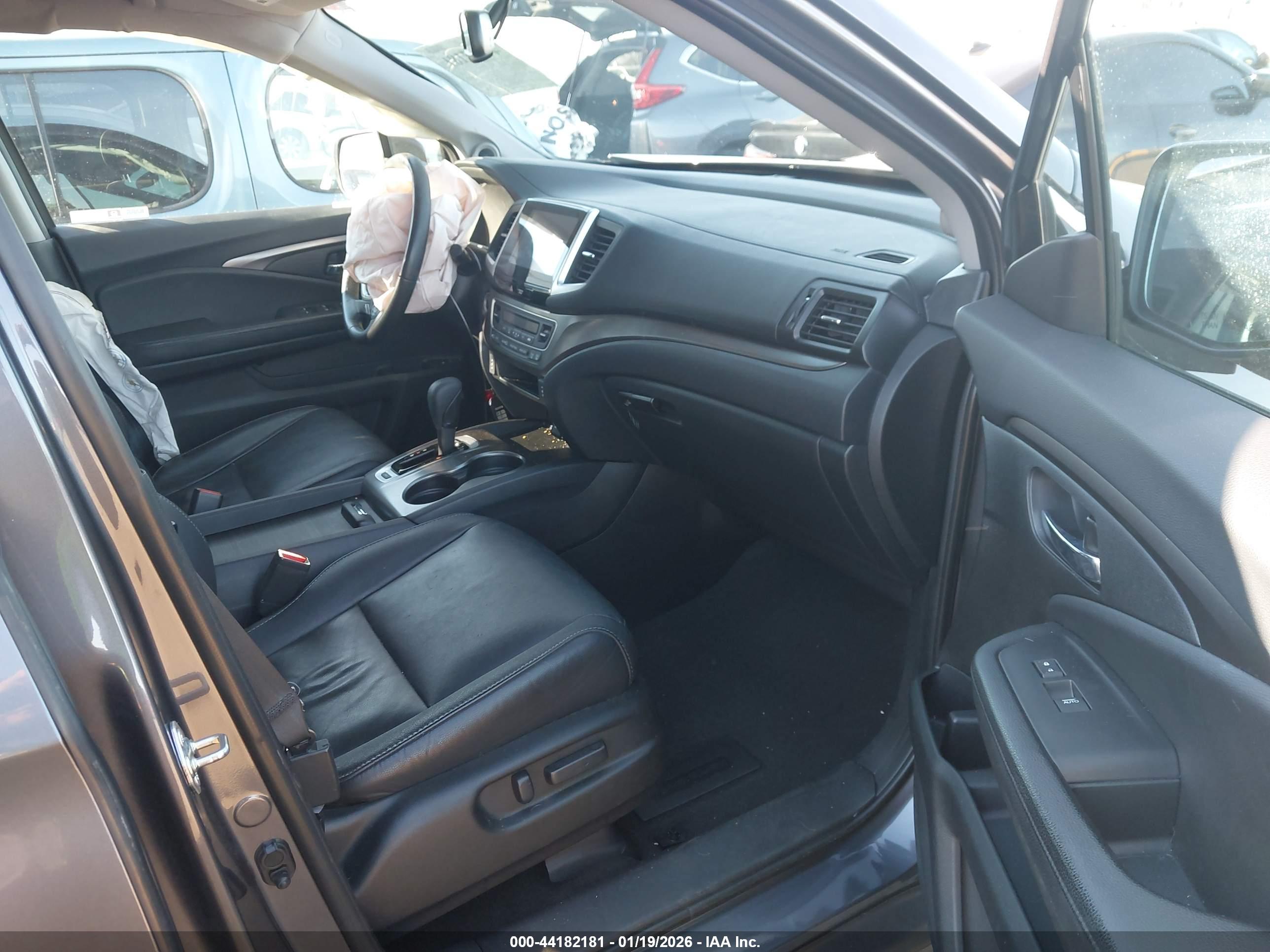 HONDA PILOT image 5