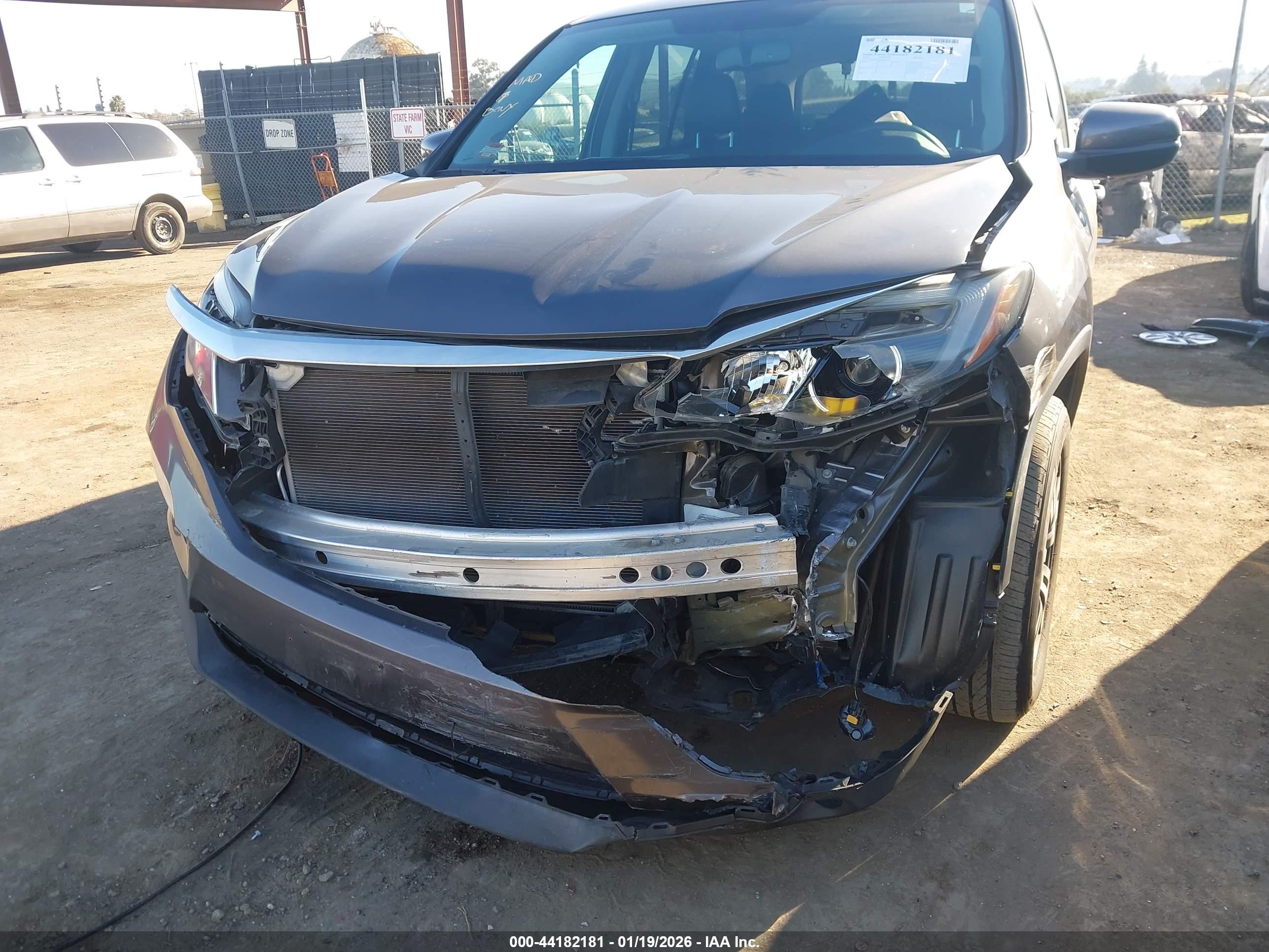 HONDA PILOT image 6