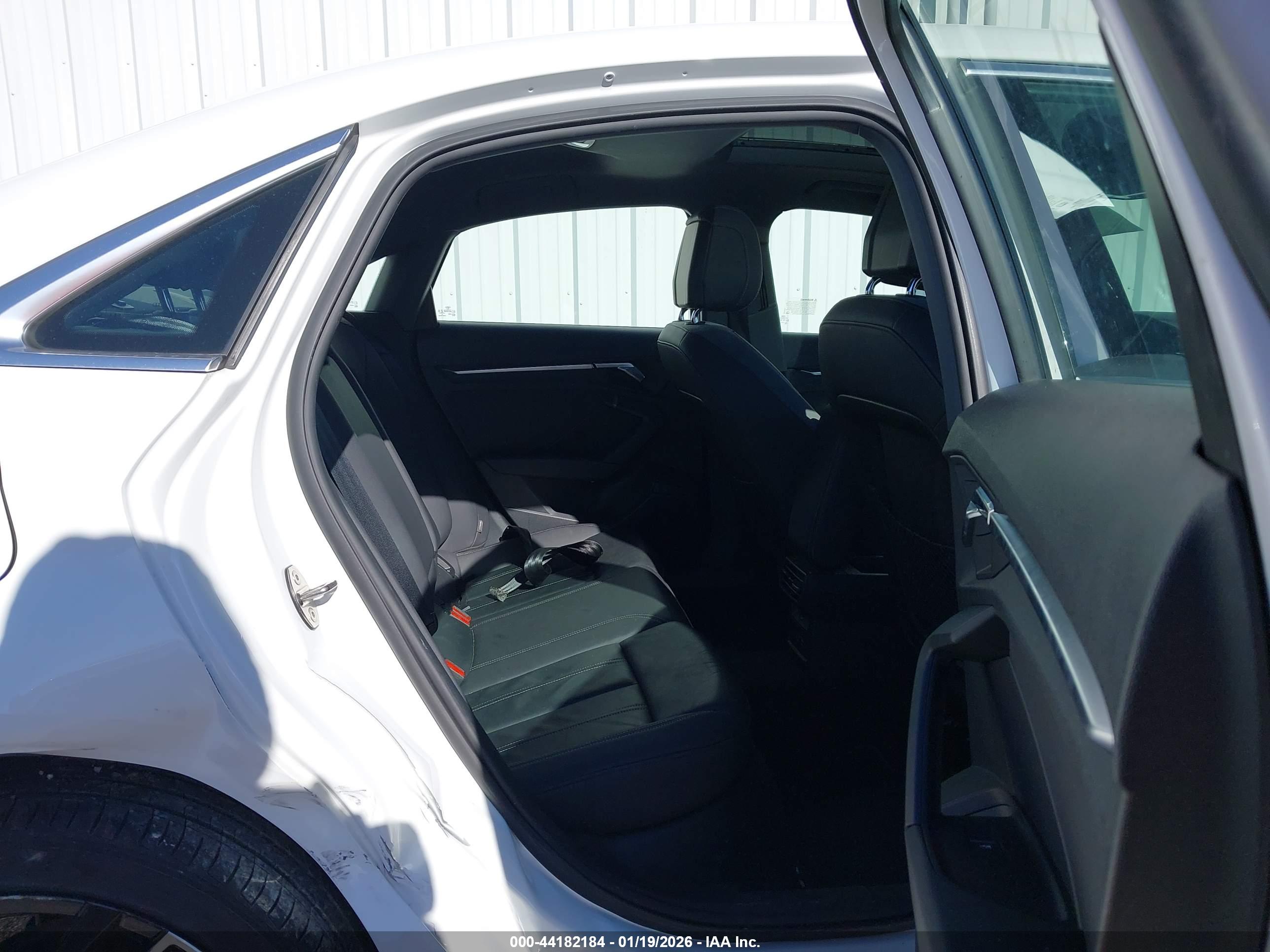 AUDI A3 image 8