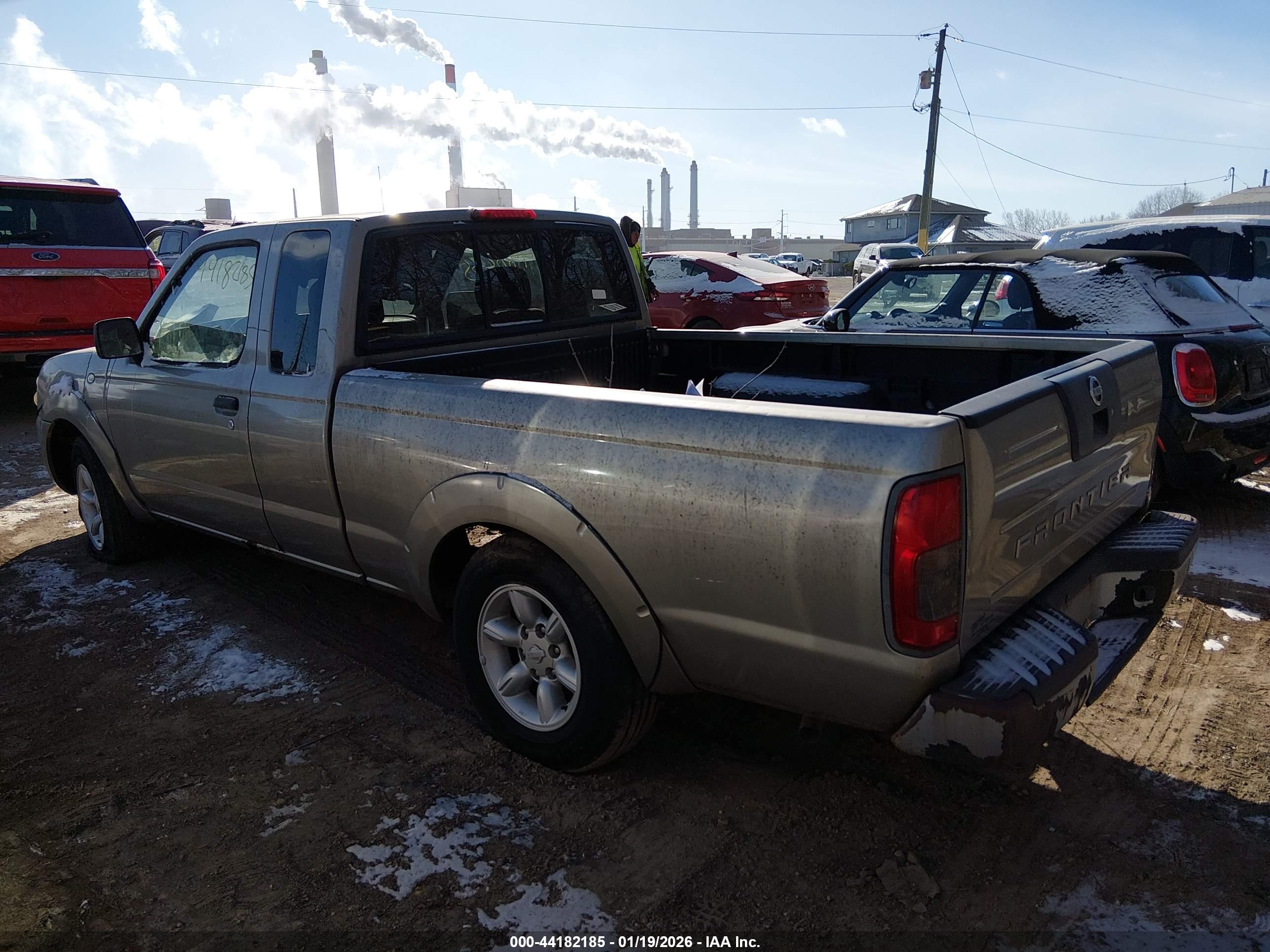 NISSAN FRONTIER image 3