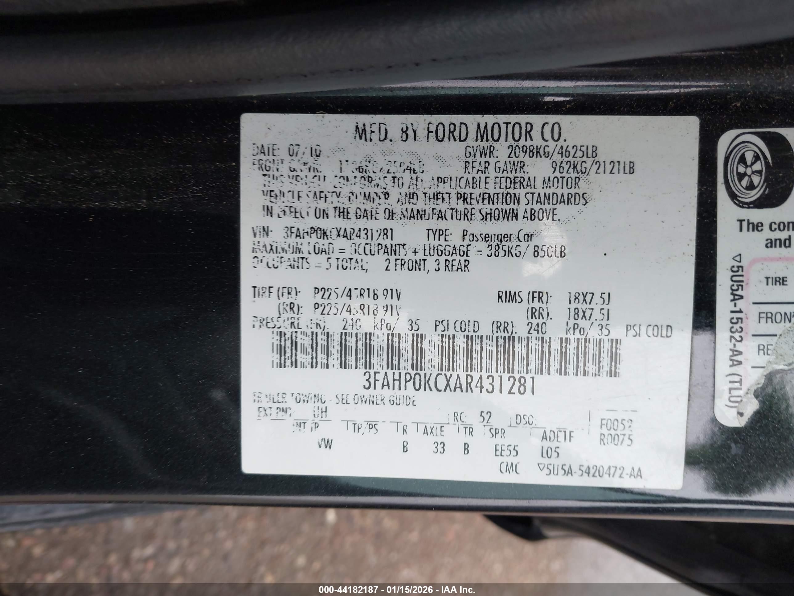 FORD FUSION image 9