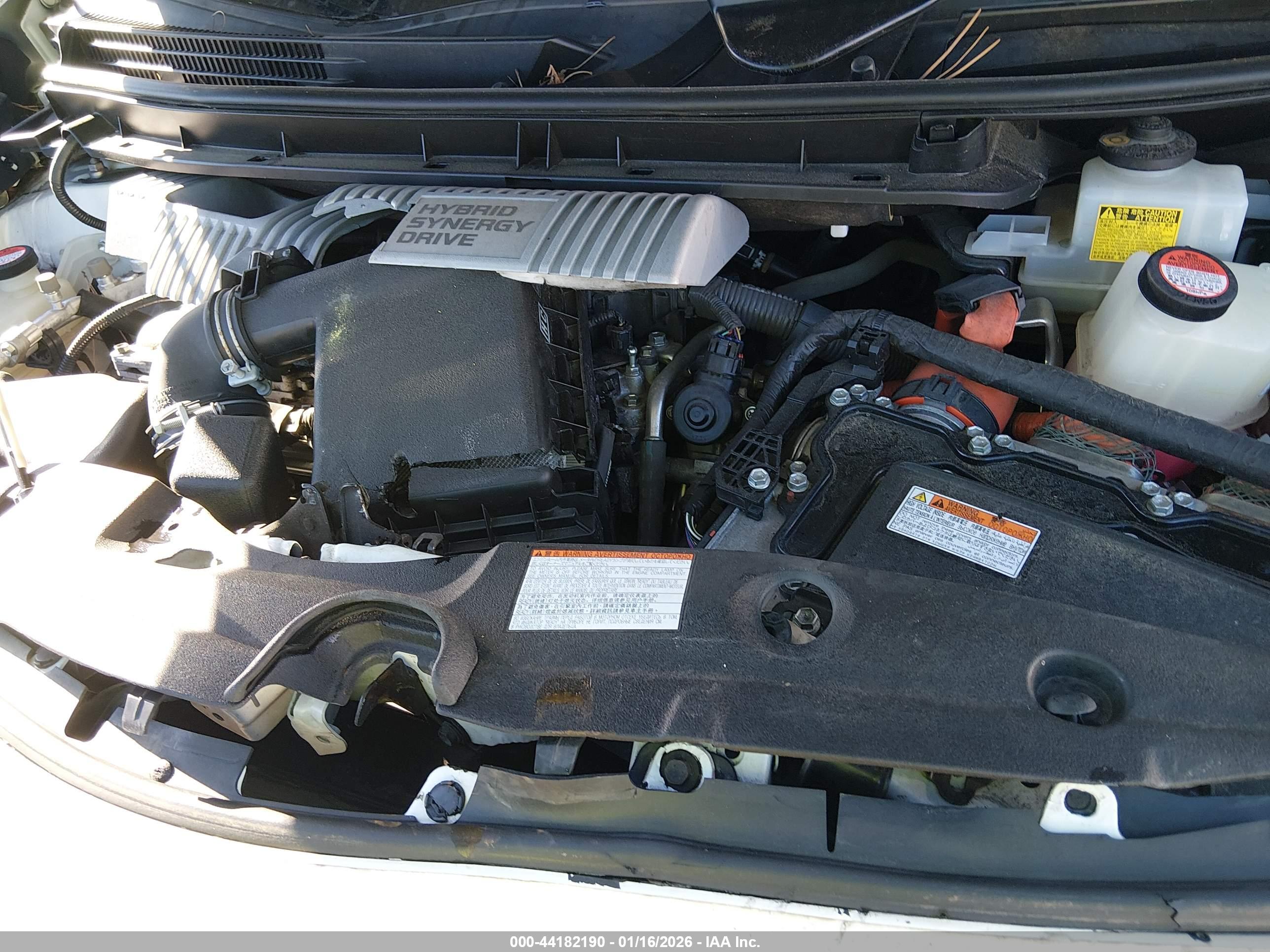 TOYOTA PRIUS image 10