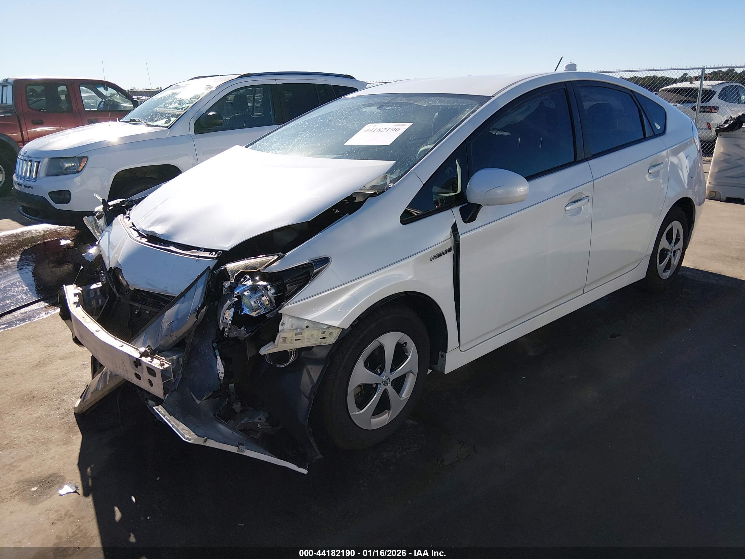 TOYOTA PRIUS image 2