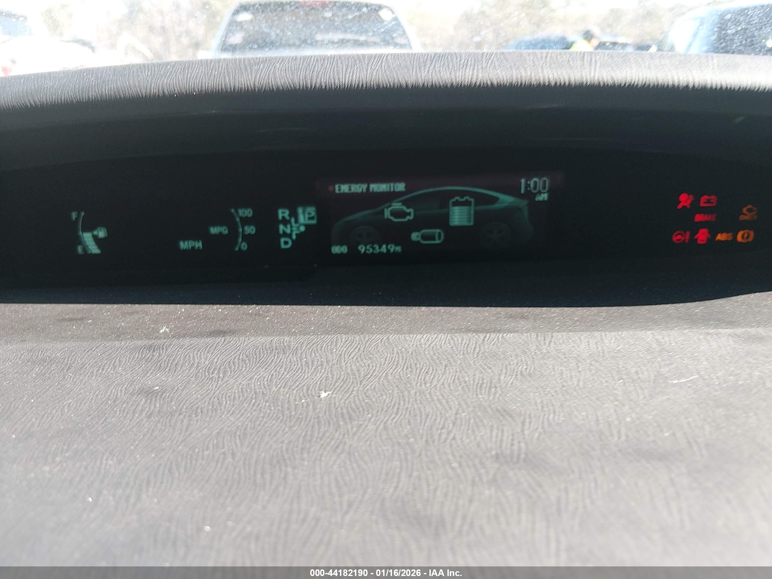 TOYOTA PRIUS image 7