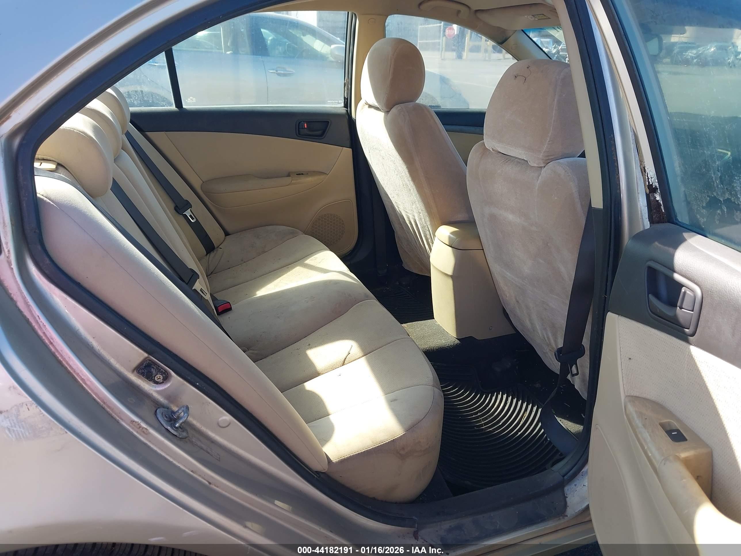 HYUNDAI SONATA image 8